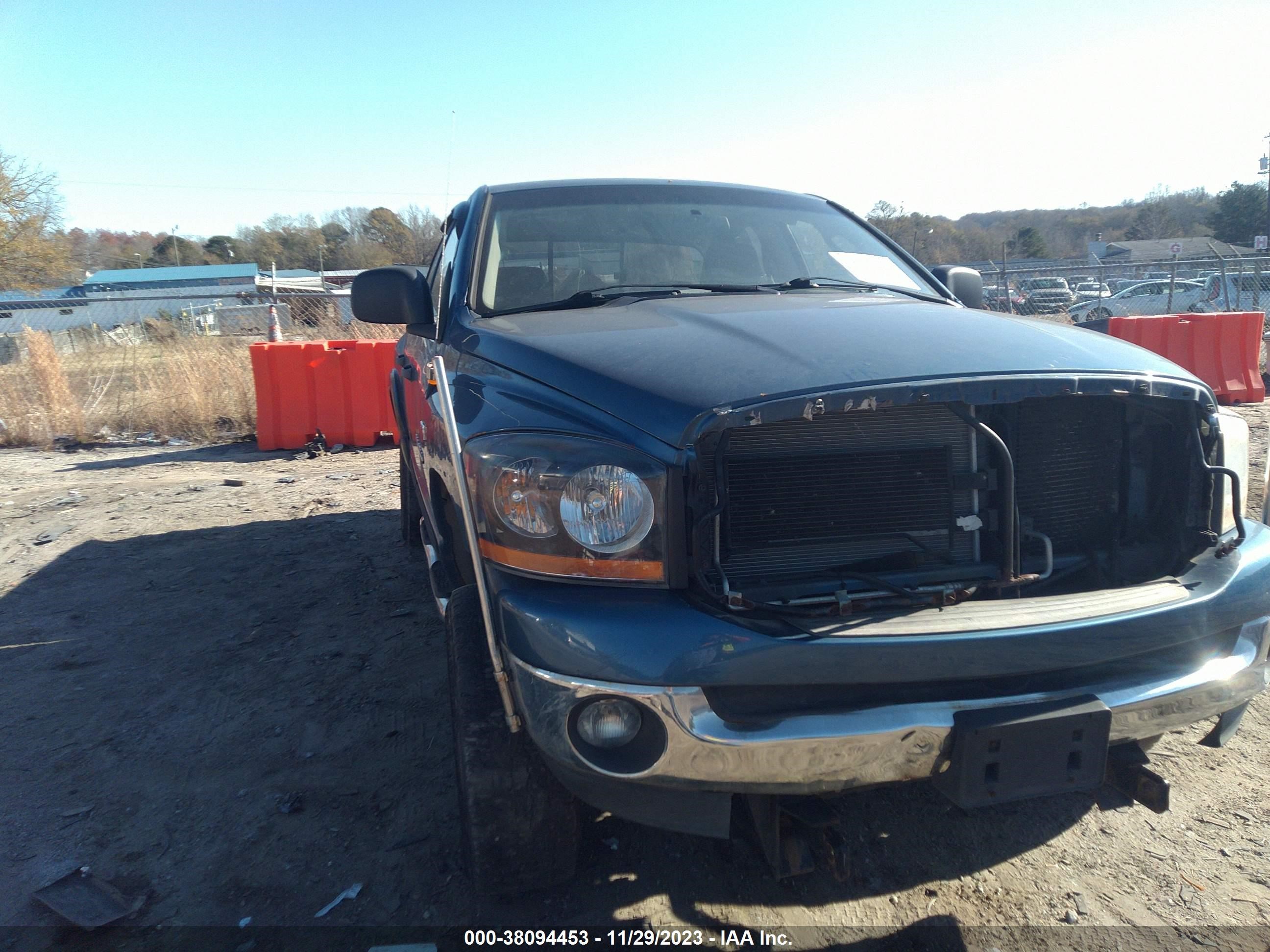 Photo 5 VIN: 3D7KS28DX6G113339 - DODGE RAM 