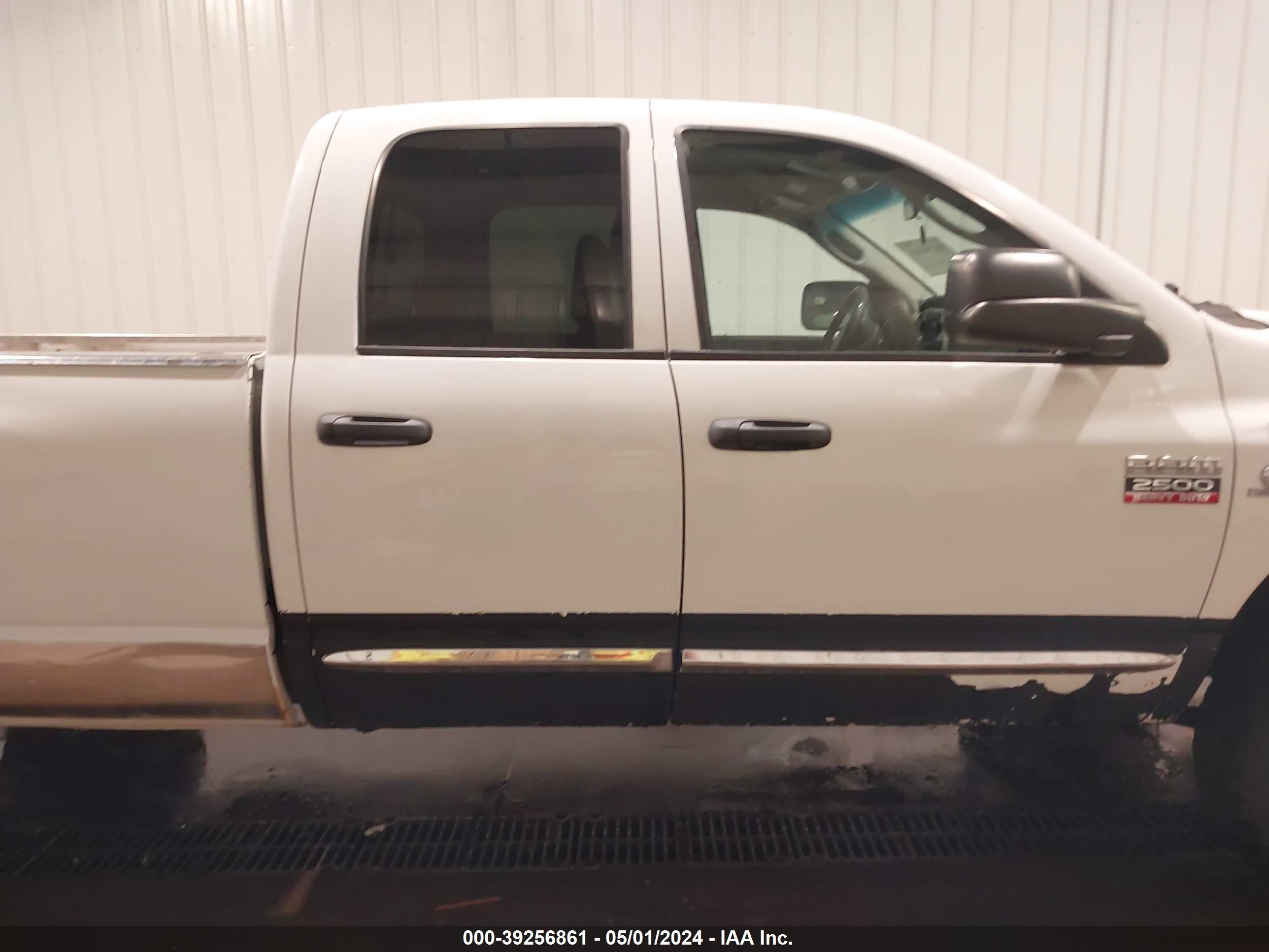 Photo 13 VIN: 3D7KS28L79G506968 - DODGE RAM 