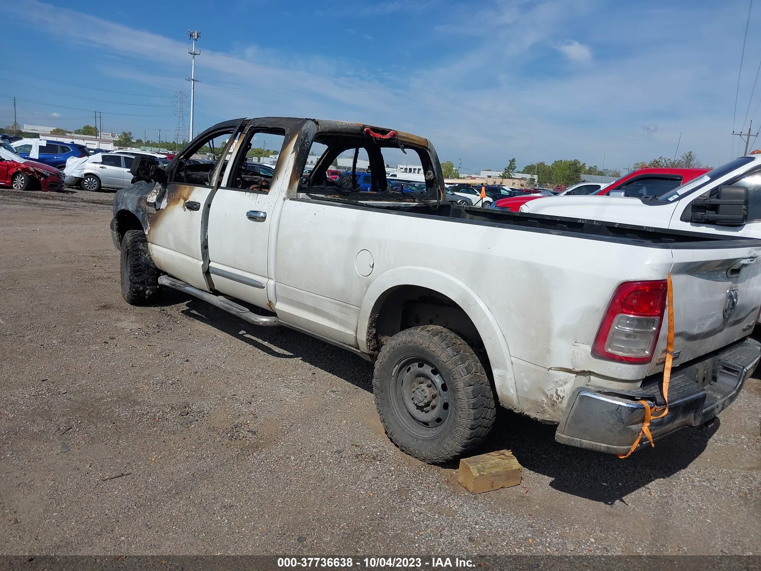 Photo 2 VIN: 3D7KS28LX9G528642 - DODGE RAM 