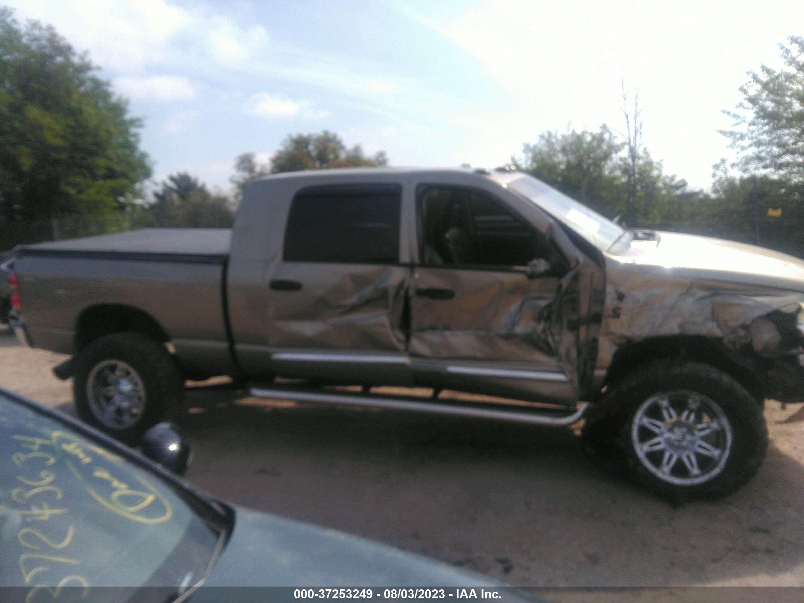 Photo 12 VIN: 3D7KS29A18G224319 - DODGE RAM 