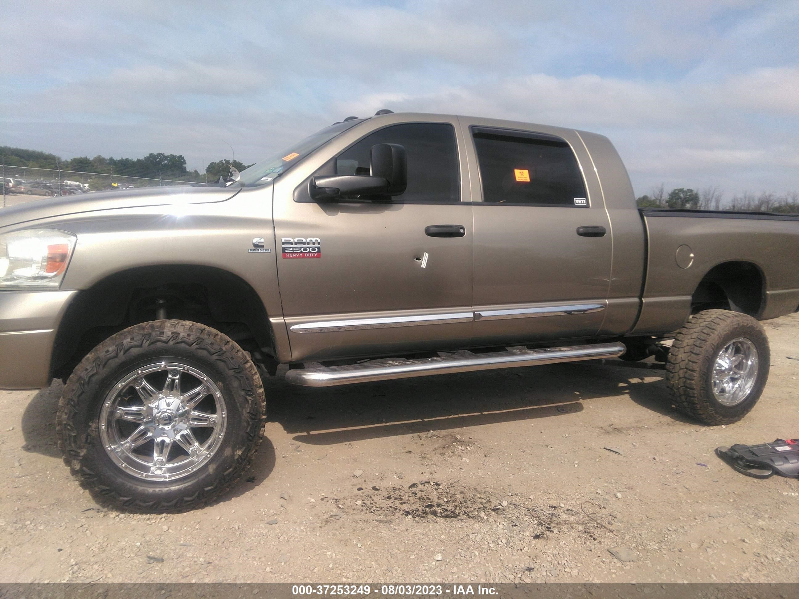 Photo 13 VIN: 3D7KS29A18G224319 - DODGE RAM 