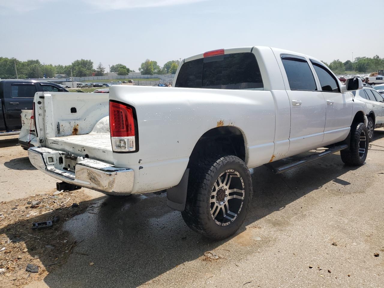 Photo 2 VIN: 3D7KS29C86G211856 - DODGE RAM 