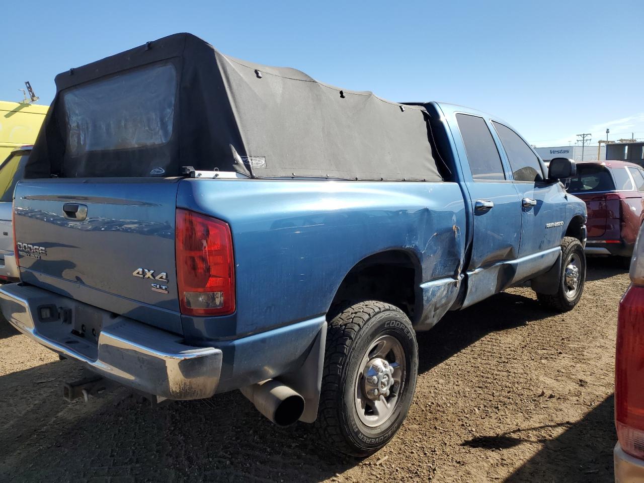 Photo 2 VIN: 3D7KU28663G827055 - DODGE RAM 