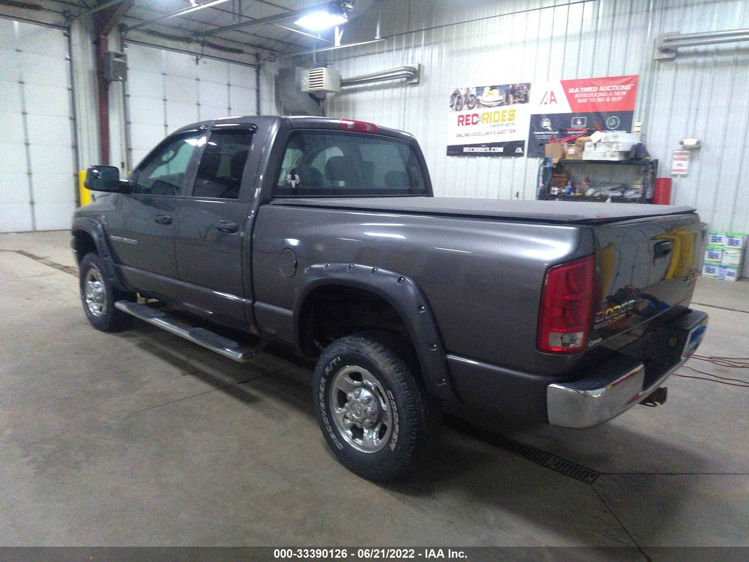 Photo 2 VIN: 3D7KU28C04G139186 - DODGE RAM 