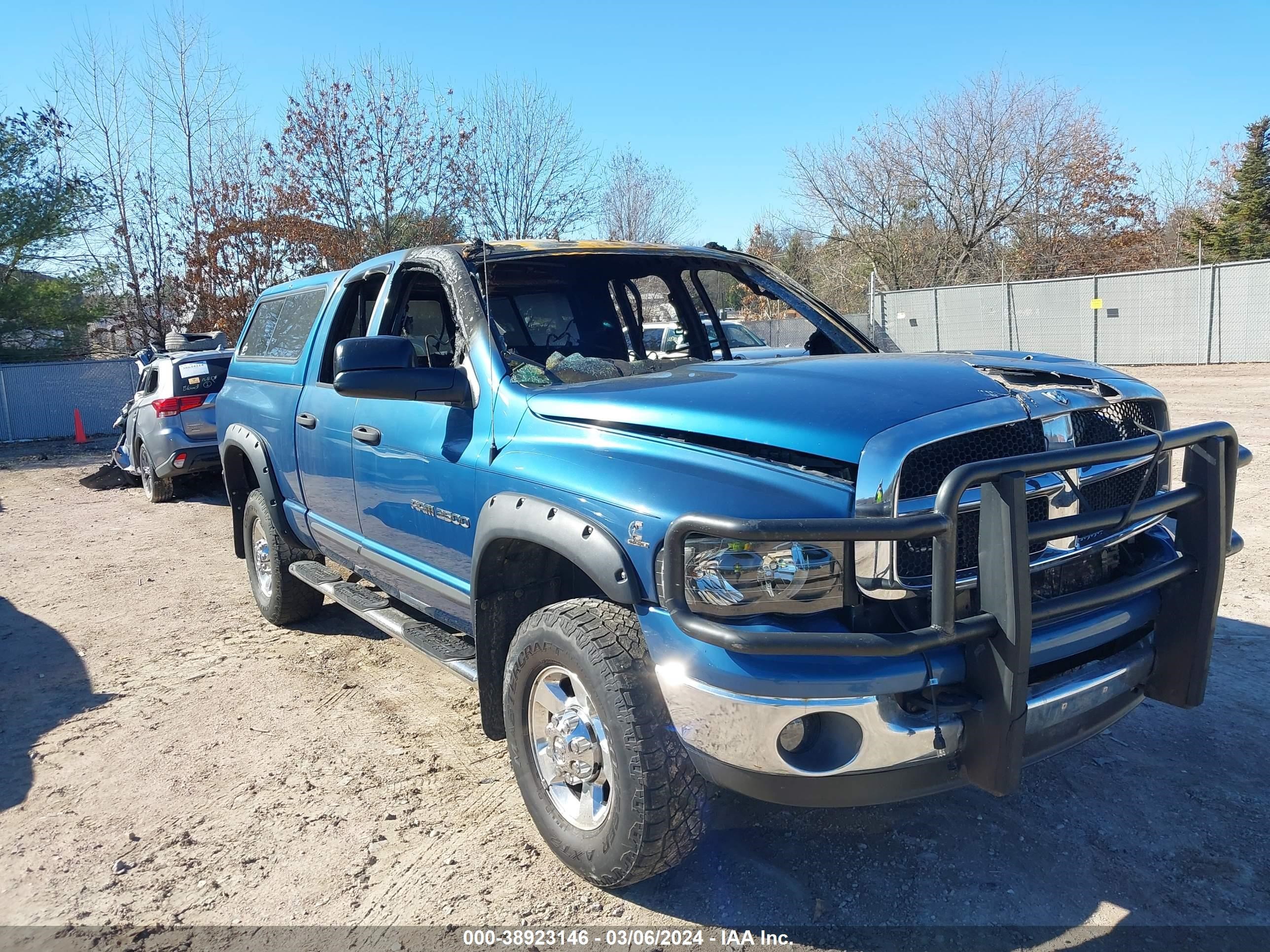 Photo 12 VIN: 3D7KU28C04G196505 - DODGE RAM 