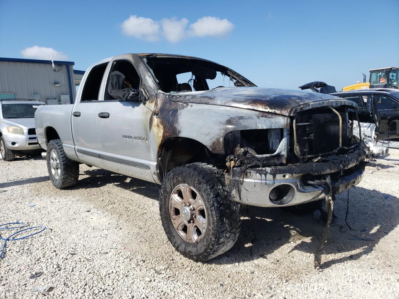 Photo 3 VIN: 3D7KU28C14G145823 - DODGE RAM 