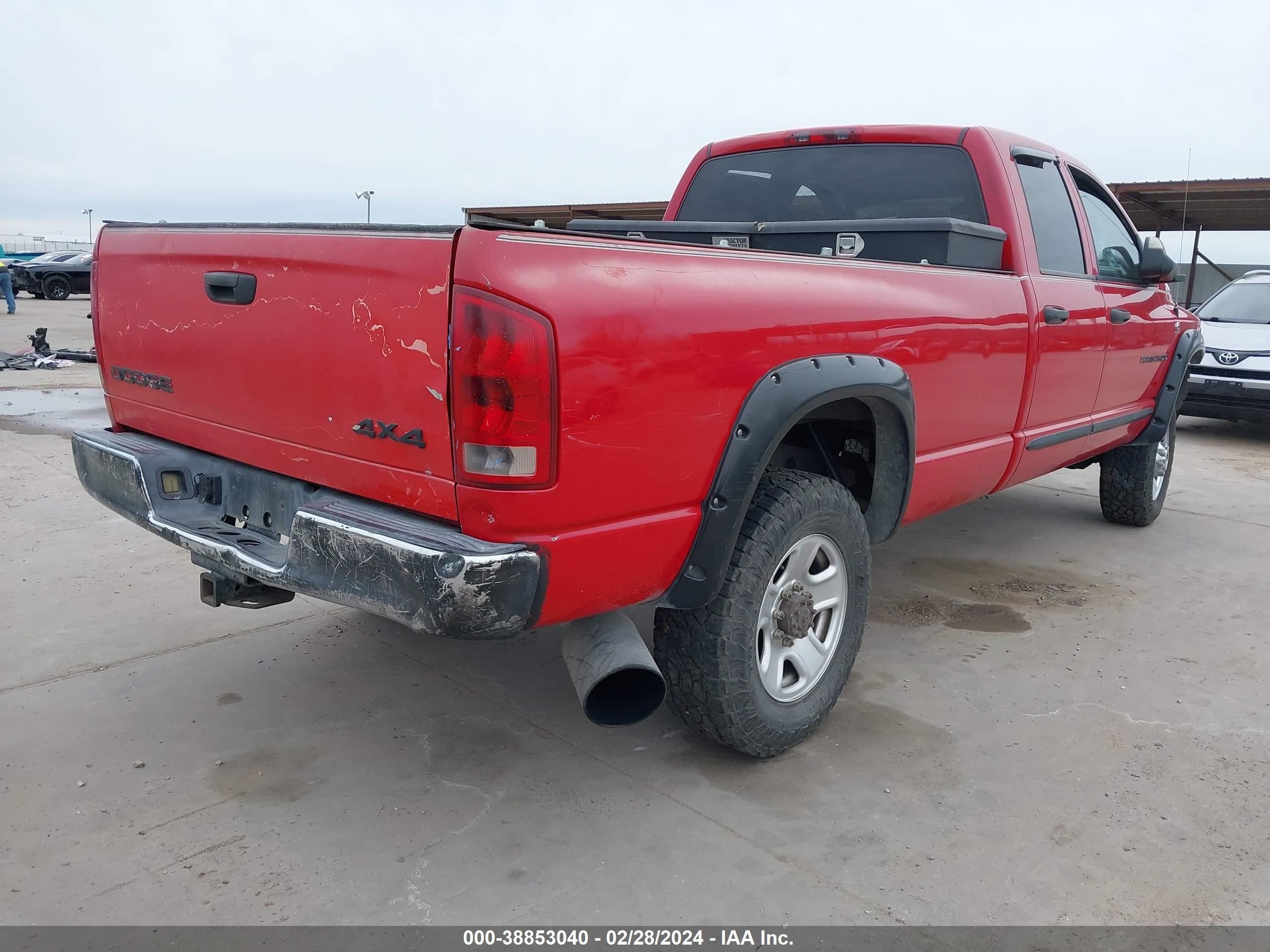 Photo 3 VIN: 3D7KU28C24G209674 - DODGE RAM 