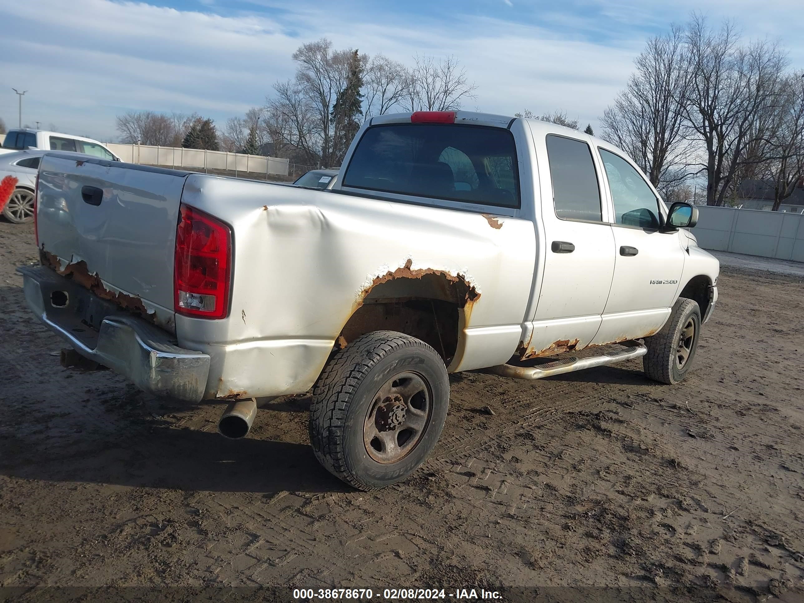 Photo 3 VIN: 3D7KU28C33G840819 - DODGE RAM 