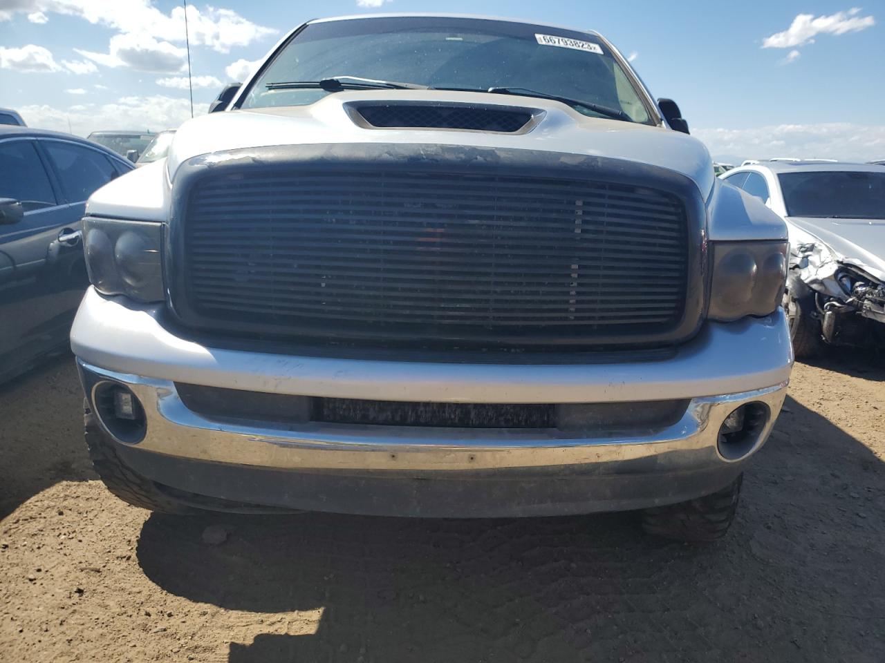 Photo 4 VIN: 3D7KU28C84G272911 - DODGE RAM 