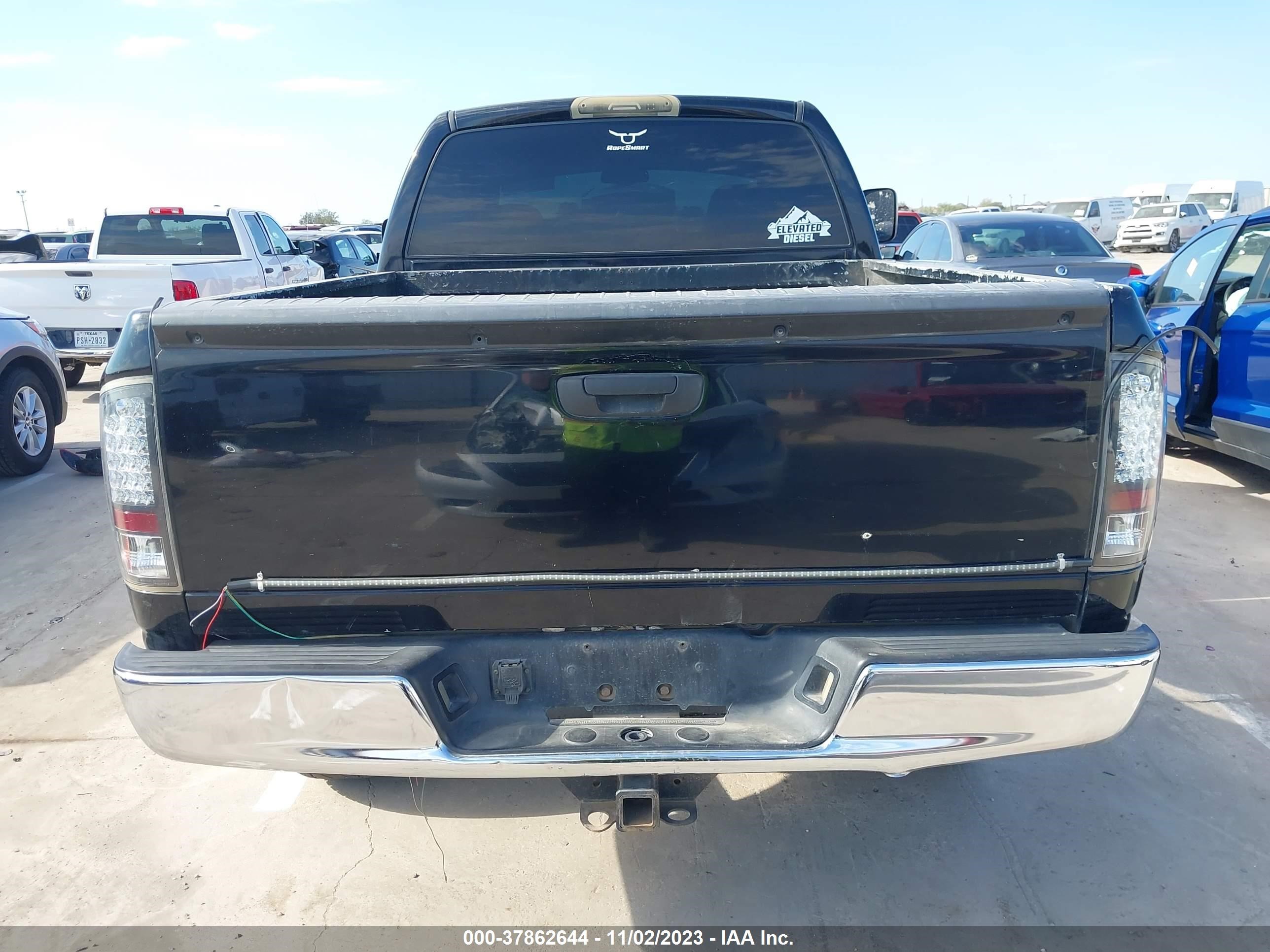 Photo 15 VIN: 3D7KU28CX3G787973 - DODGE RAM 