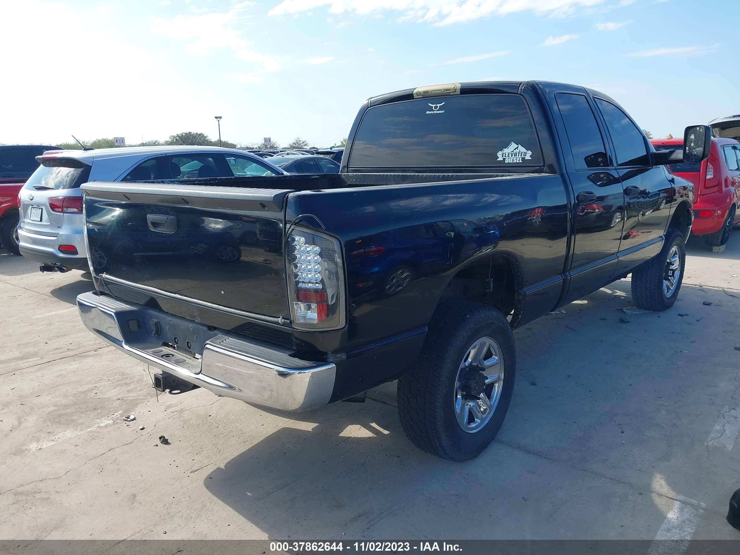 Photo 3 VIN: 3D7KU28CX3G787973 - DODGE RAM 