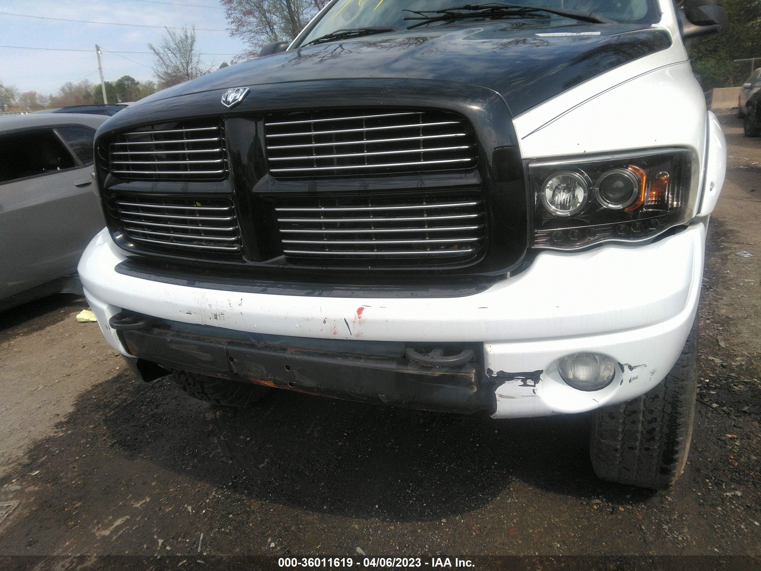 Photo 5 VIN: 3D7KU28D03G770477 - DODGE RAM 