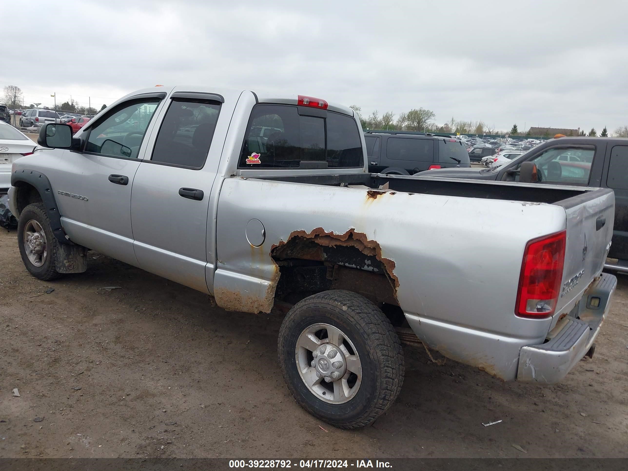 Photo 2 VIN: 3D7KU28D23G771257 - DODGE RAM 