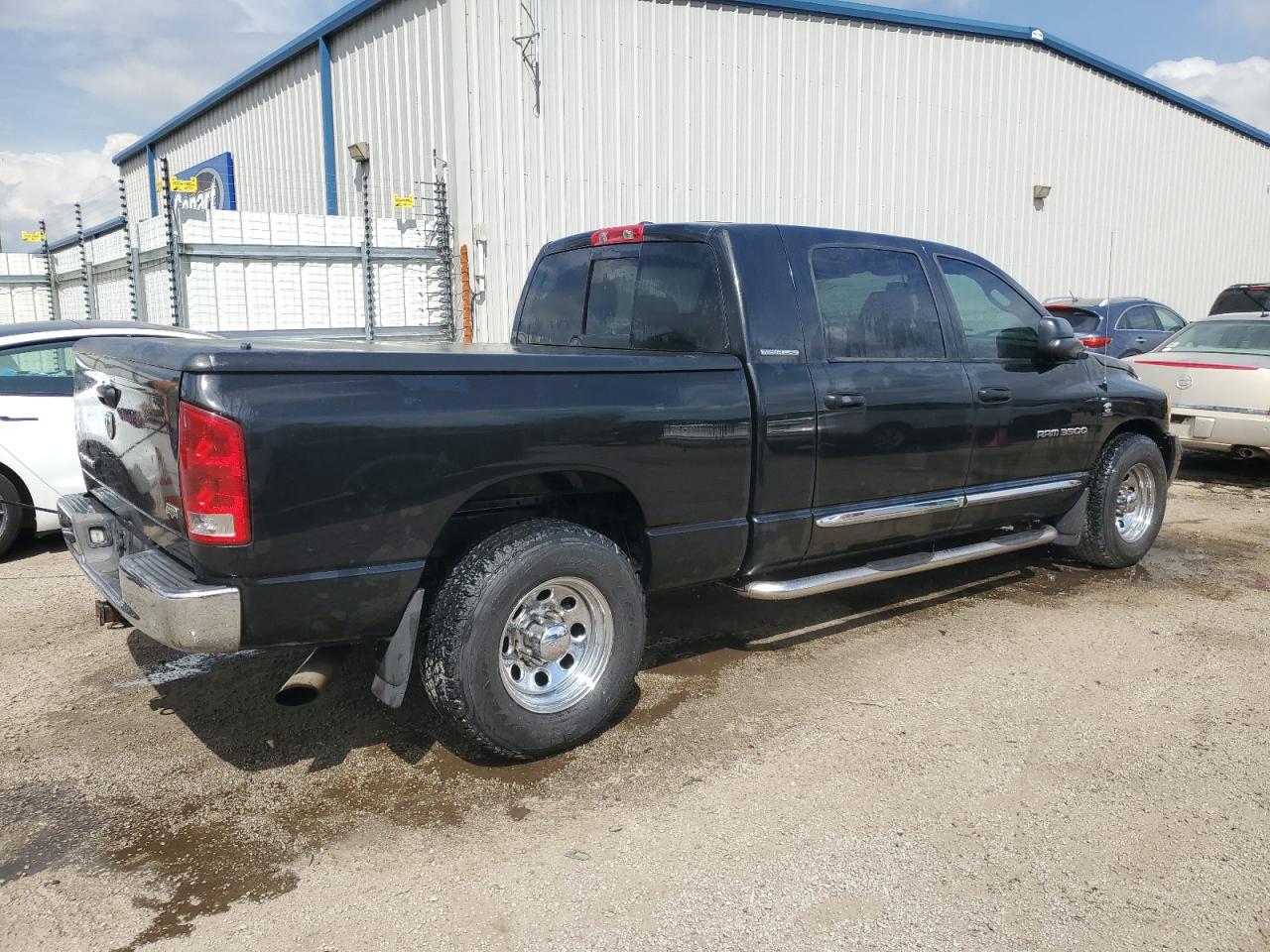 Photo 2 VIN: 3D7LL39CX6G269507 - DODGE RAM 