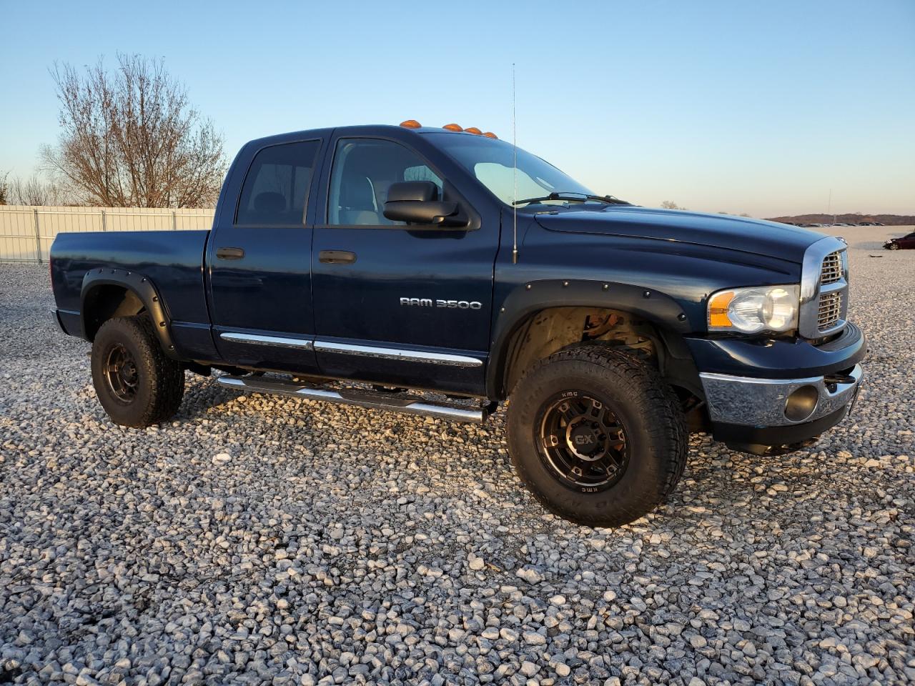 Photo 3 VIN: 3D7LS38C05G746125 - DODGE RAM 