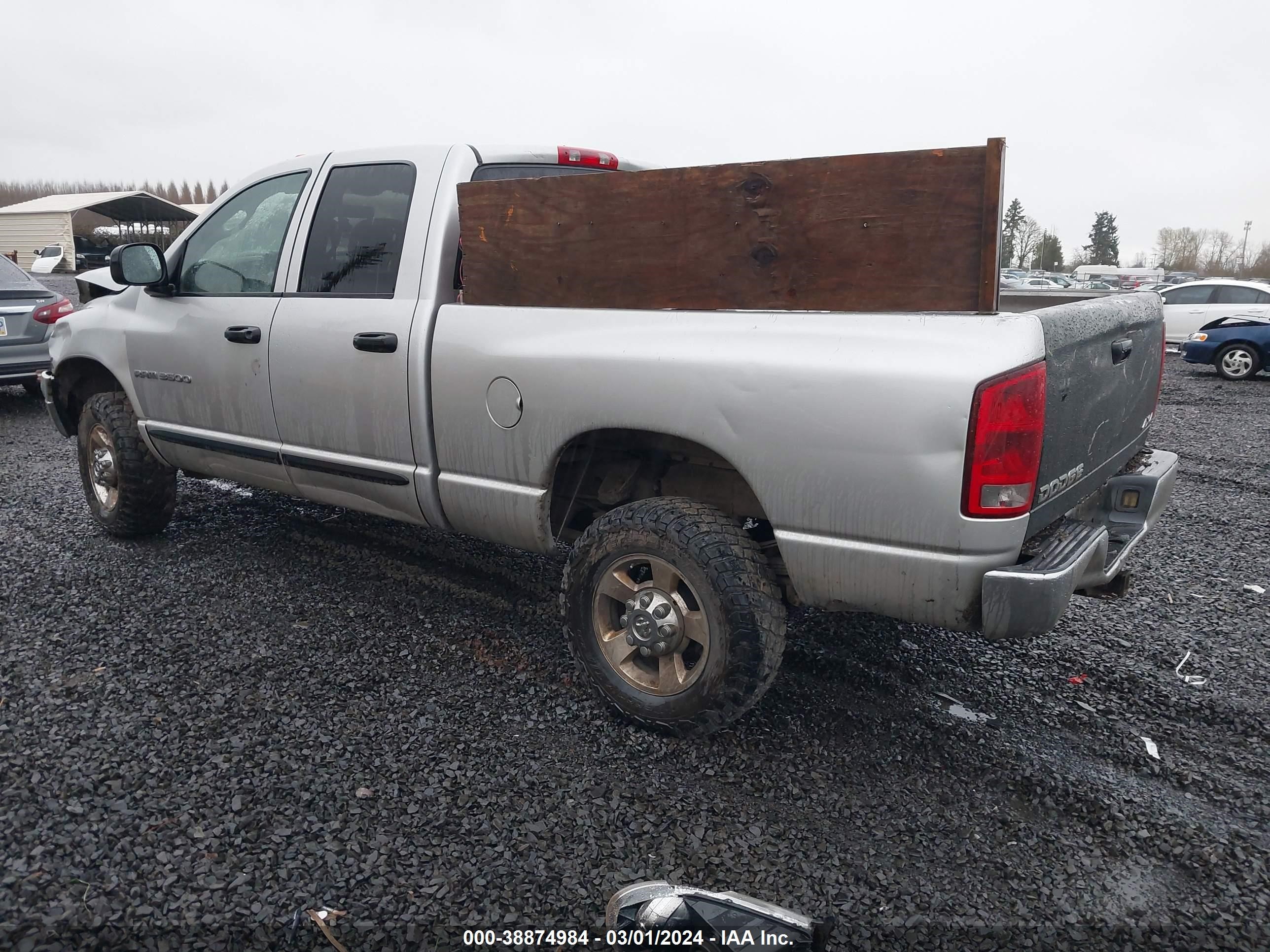 Photo 2 VIN: 3D7LS38C35G759399 - DODGE RAM 