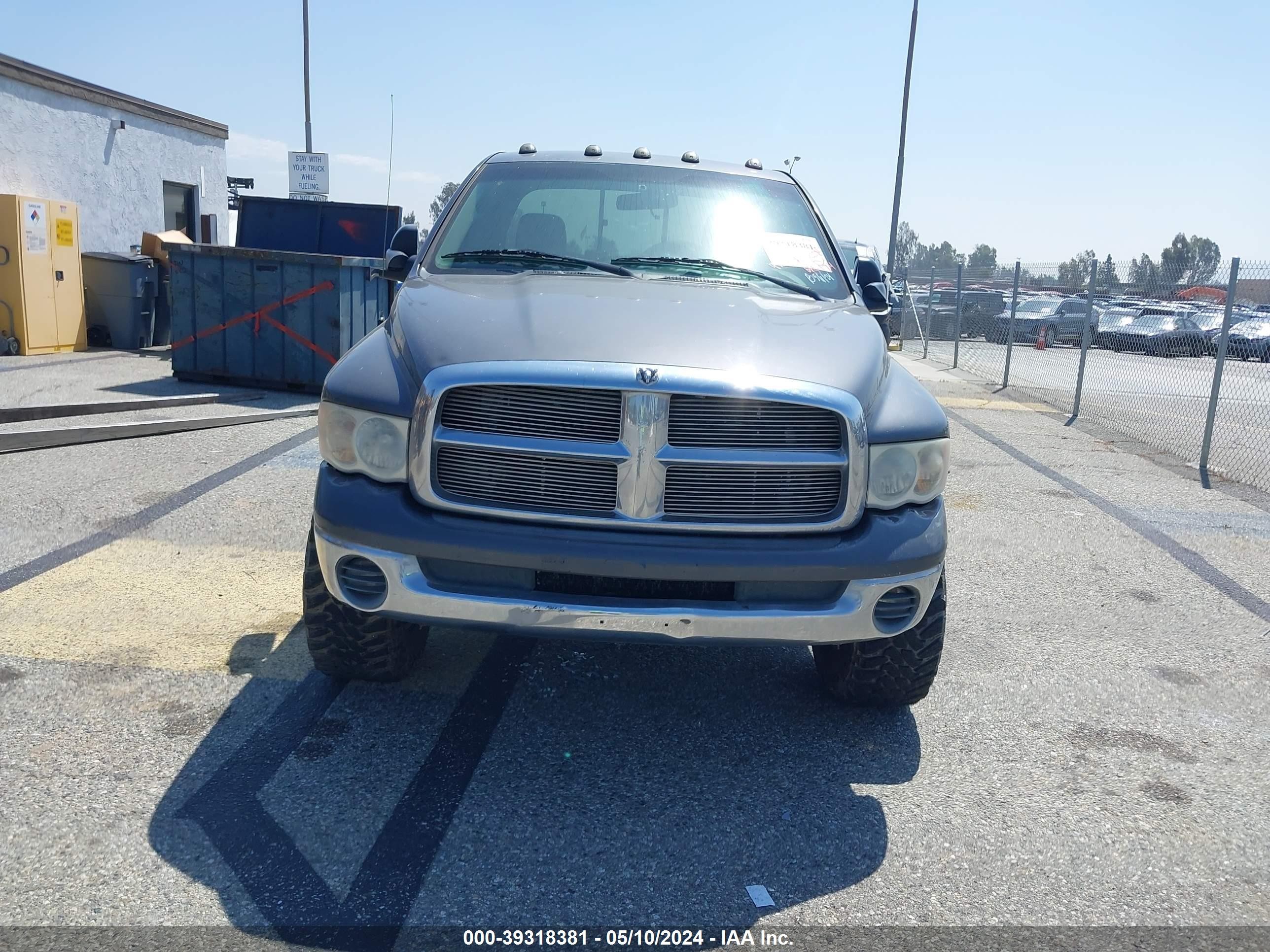 Photo 11 VIN: 3D7LU38693G736890 - DODGE RAM 