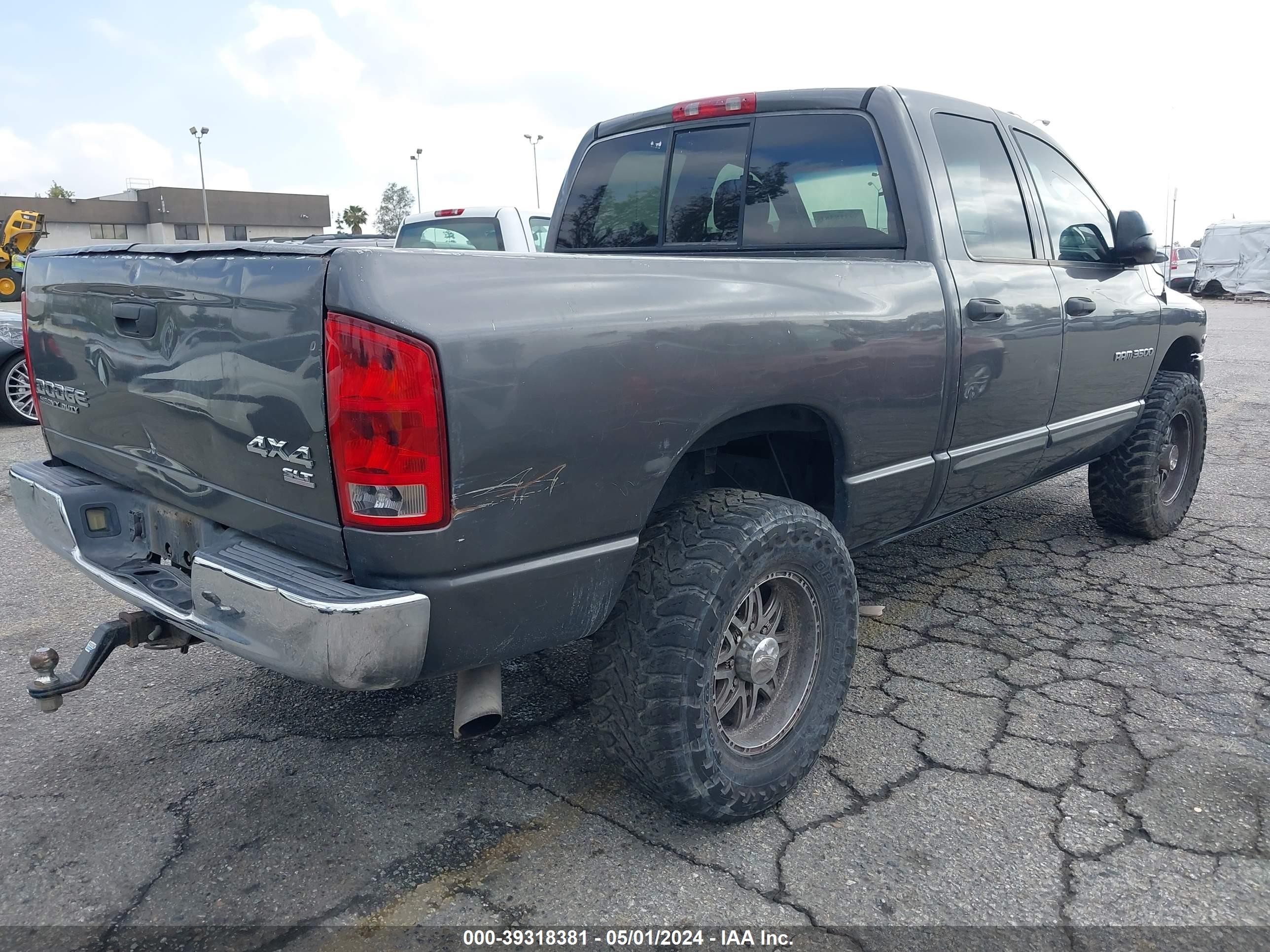 Photo 3 VIN: 3D7LU38693G736890 - DODGE RAM 