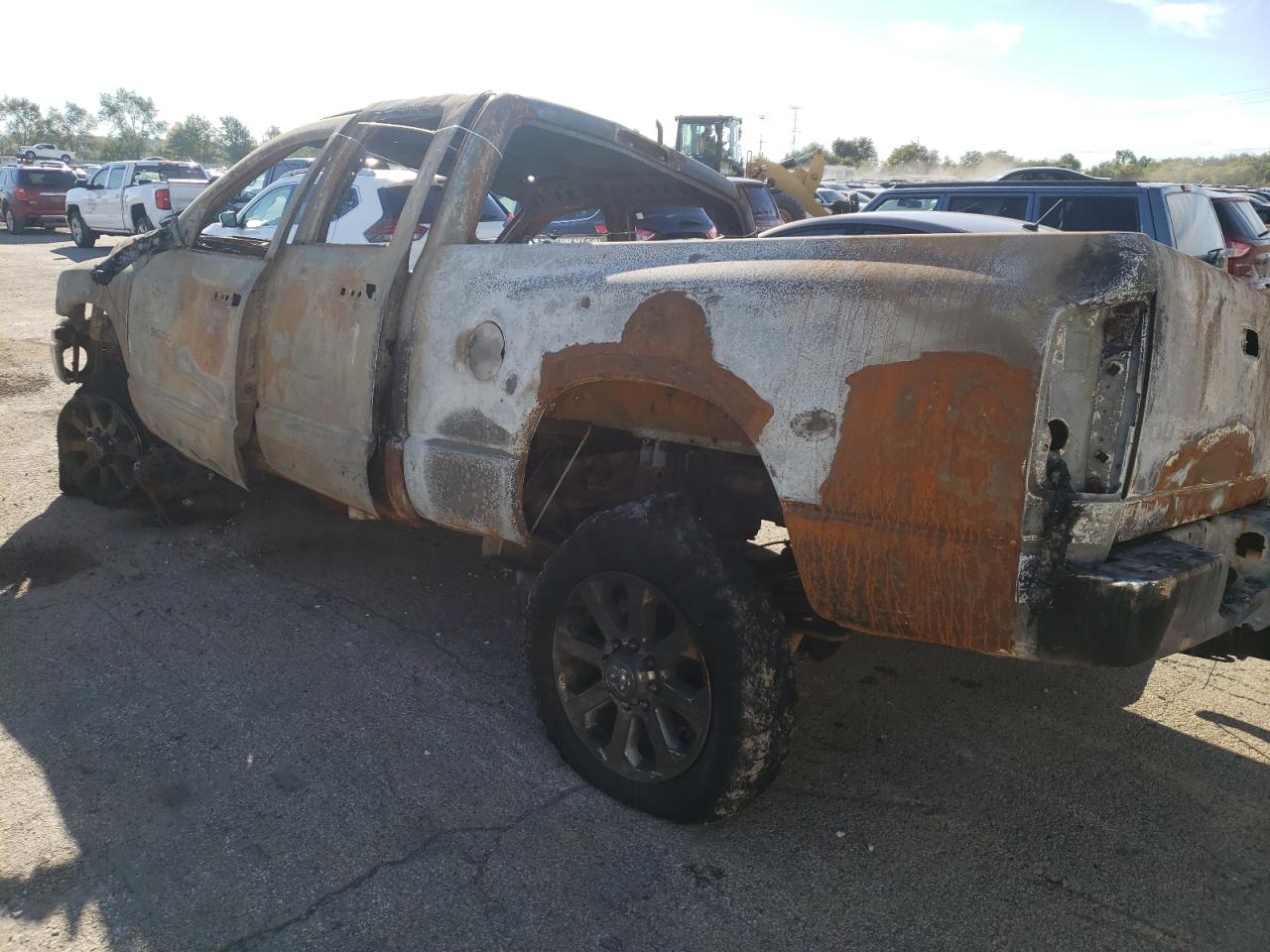 Photo 2 VIN: 3D7LU38CX4G278655 - DODGE RAM 