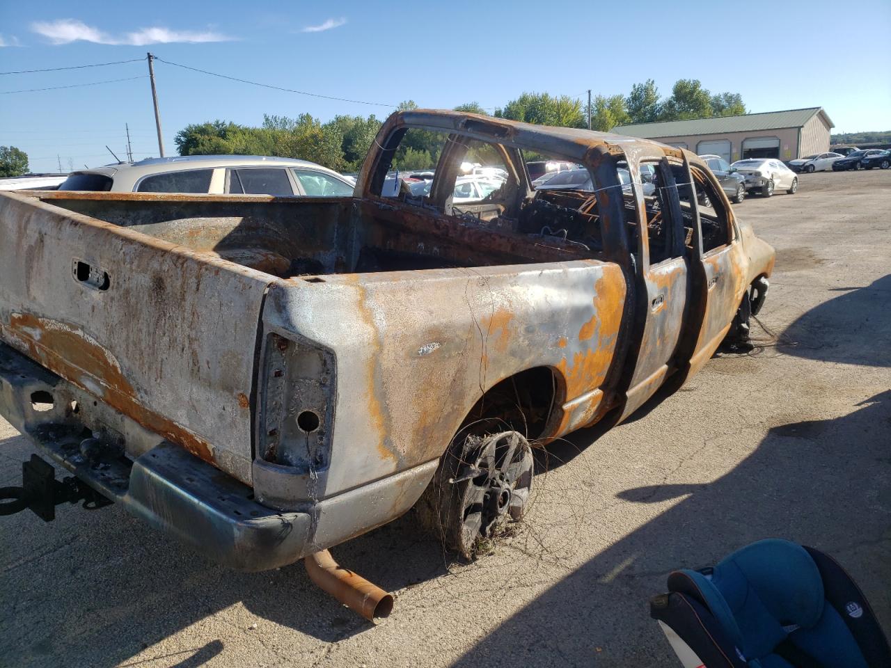 Photo 3 VIN: 3D7LU38CX4G278655 - DODGE RAM 