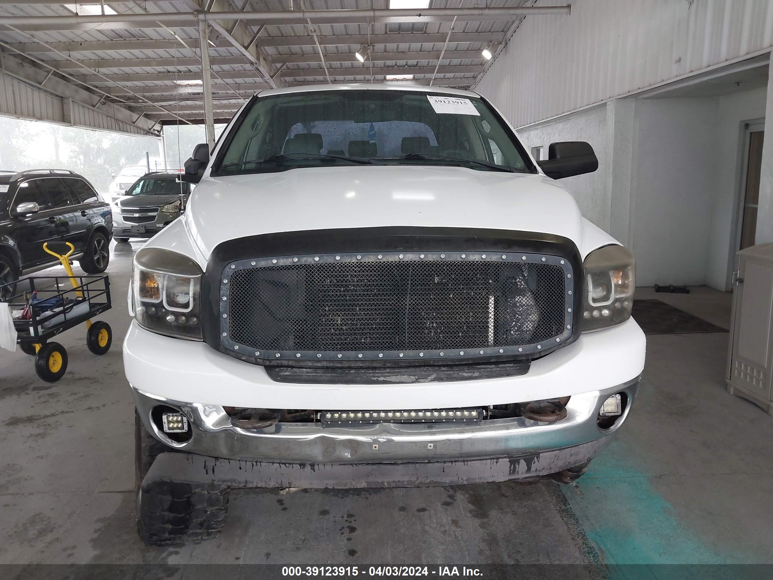 Photo 10 VIN: 3D7LX39C06G187791 - DODGE RAM 