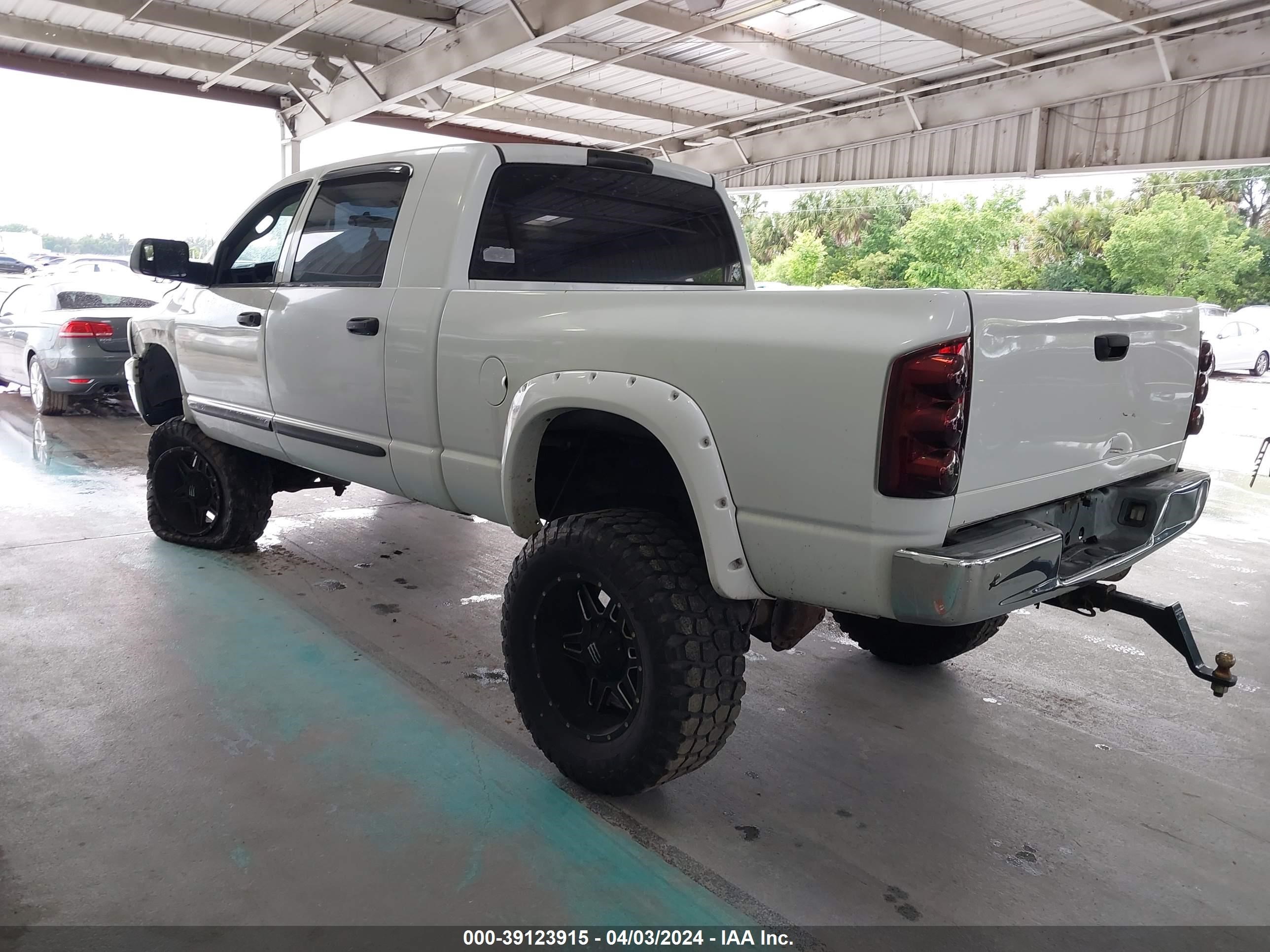 Photo 2 VIN: 3D7LX39C06G187791 - DODGE RAM 