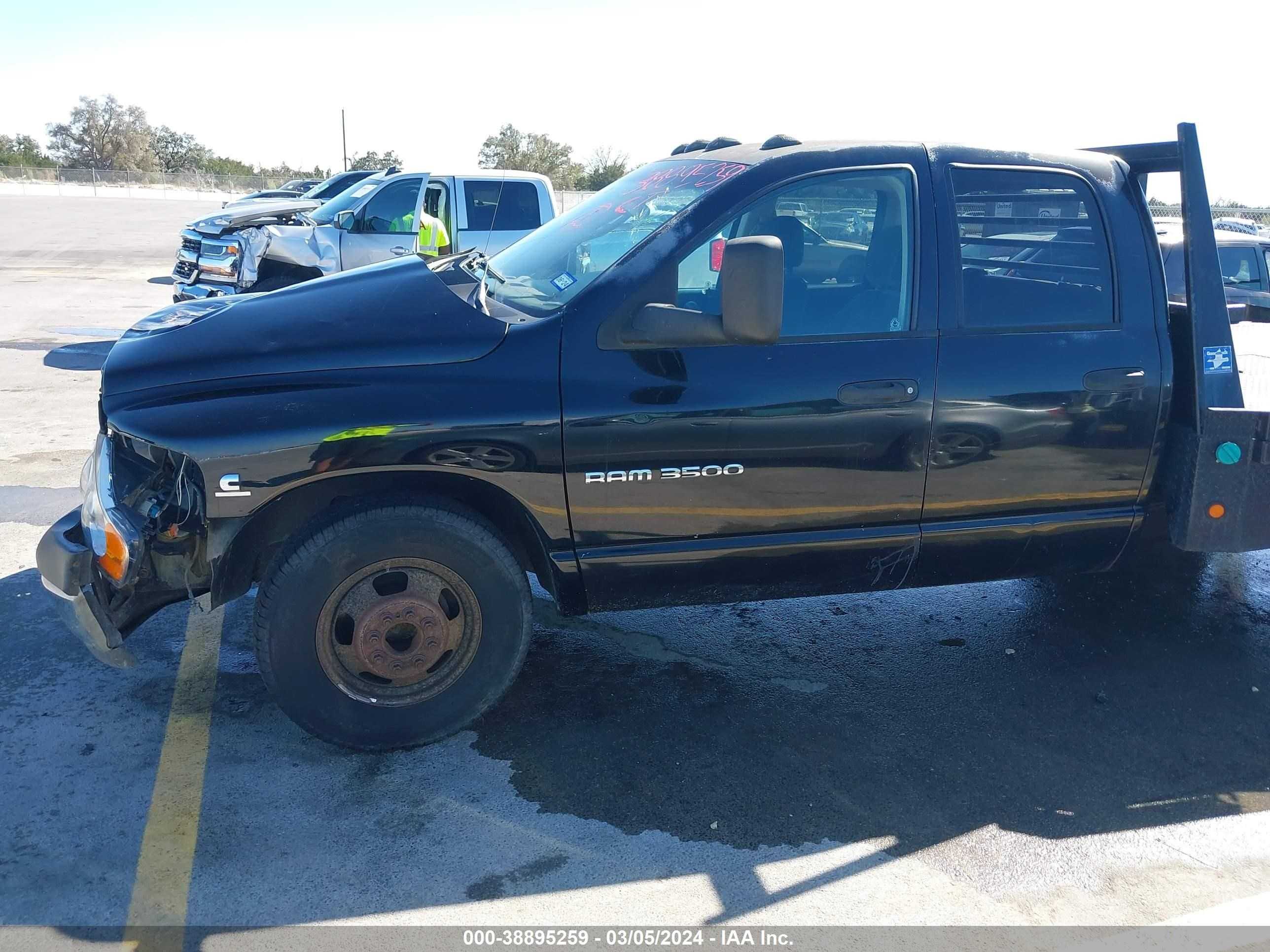 Photo 12 VIN: 3D7MA48C74G198605 - DODGE RAM 