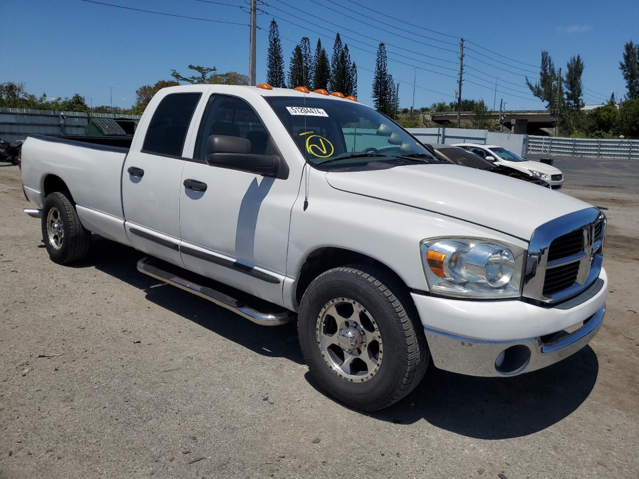 Photo 3 VIN: 3D7ML38C87G743820 - DODGE RAM 