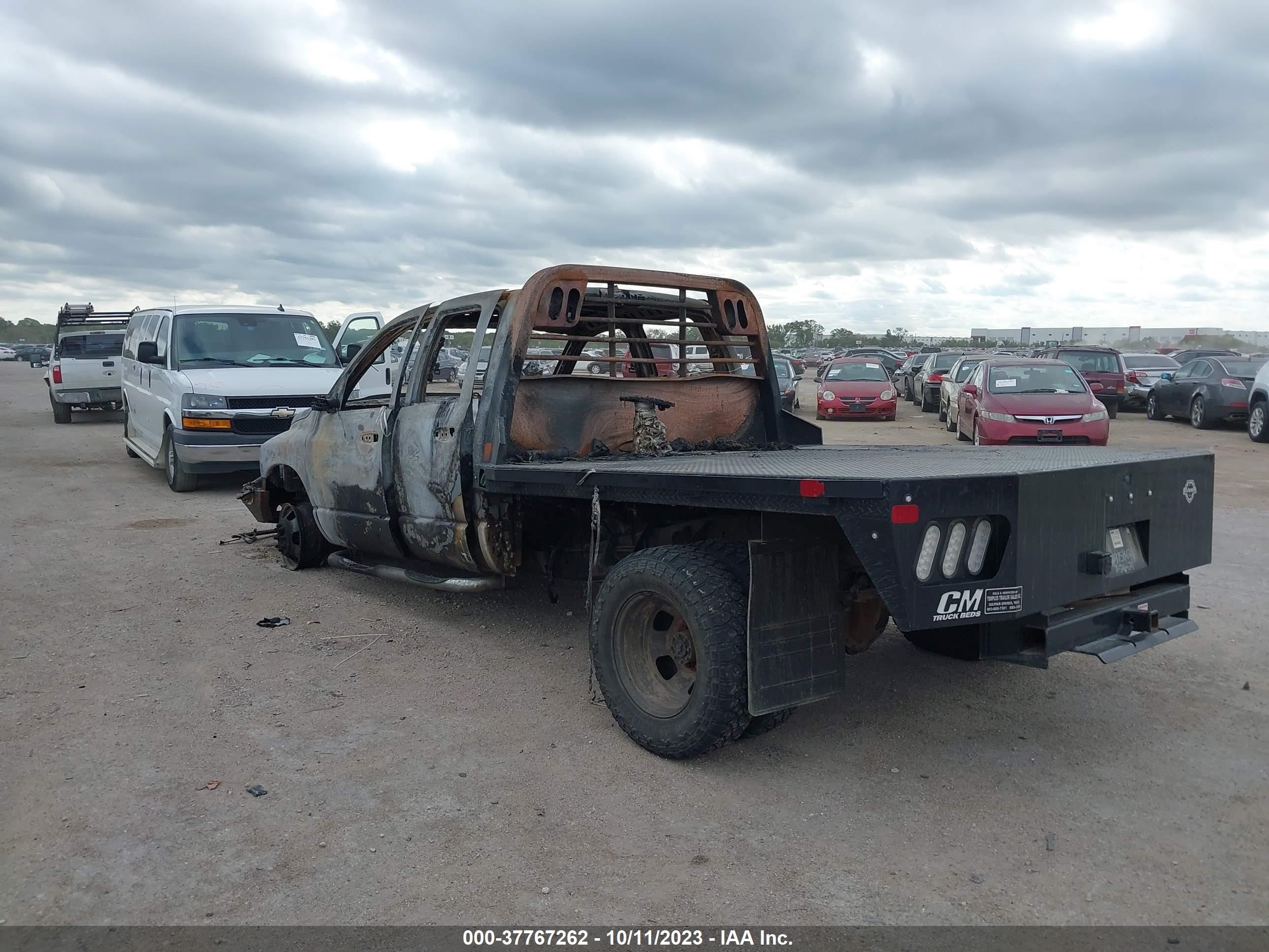 Photo 2 VIN: 3D7MU48C33G782263 - DODGE RAM 