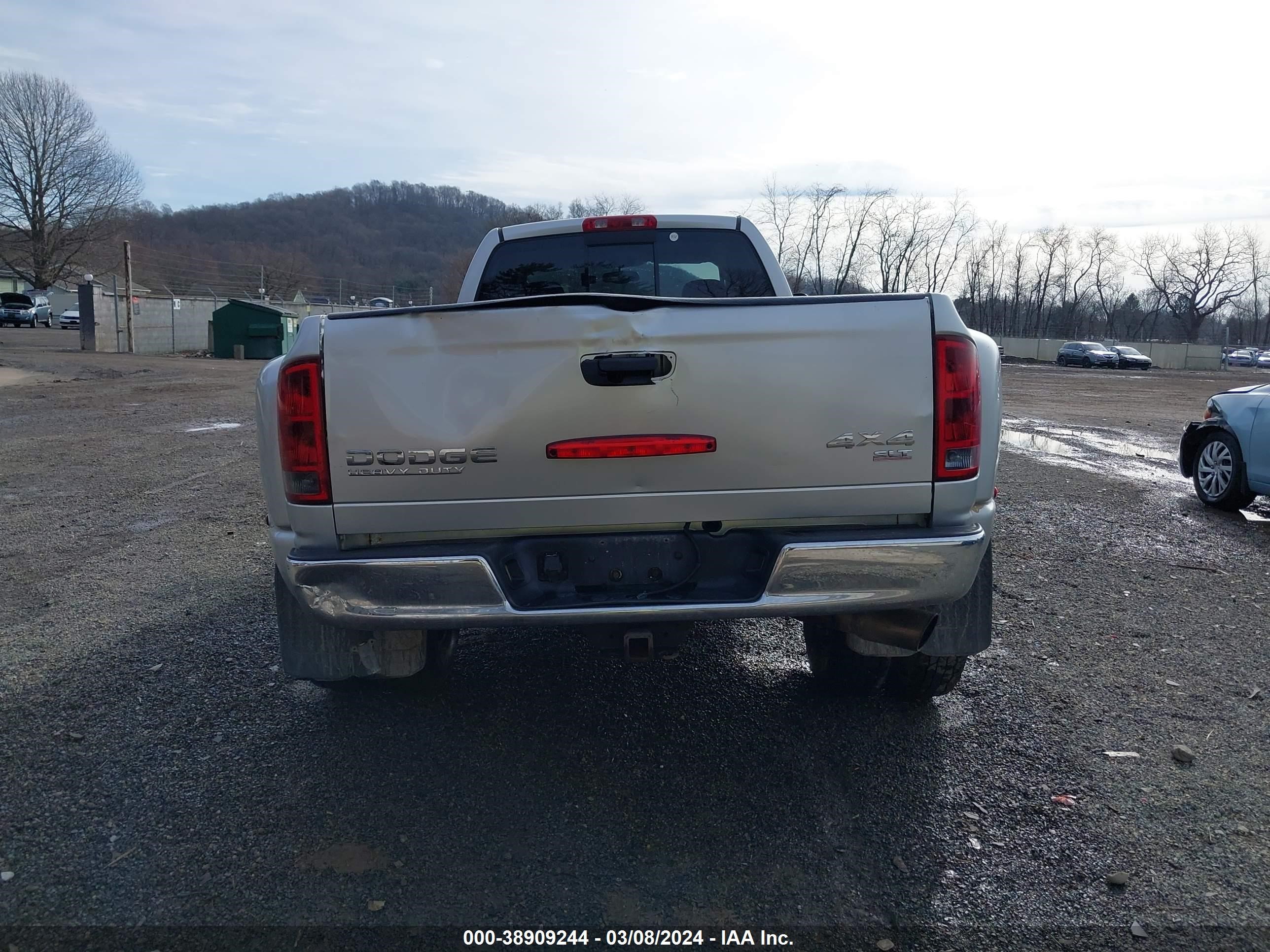 Photo 15 VIN: 3D7MU48C73G766003 - DODGE RAM 