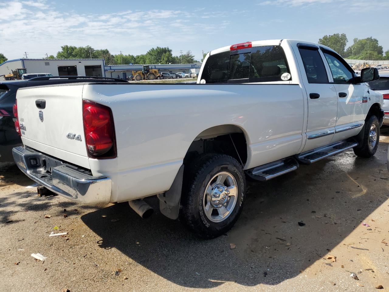 Photo 2 VIN: 3D7MX38A28G137210 - DODGE RAM 