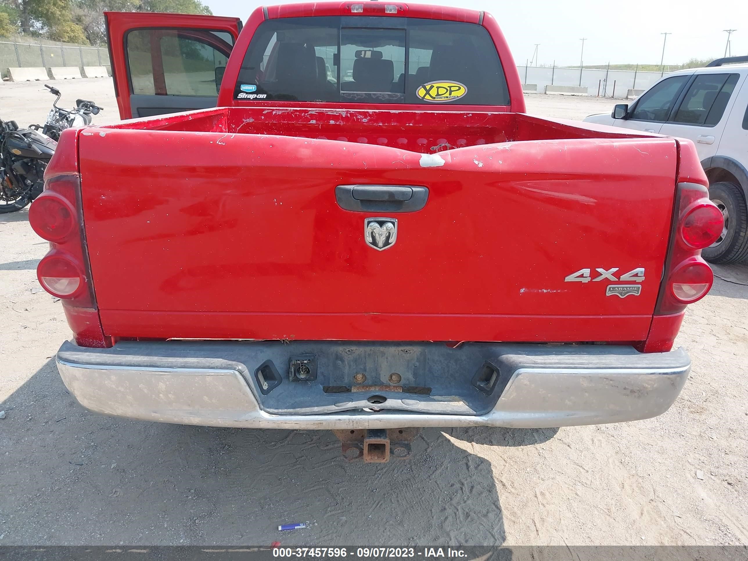 Photo 7 VIN: 3D7MX39CX7G701880 - DODGE RAM 