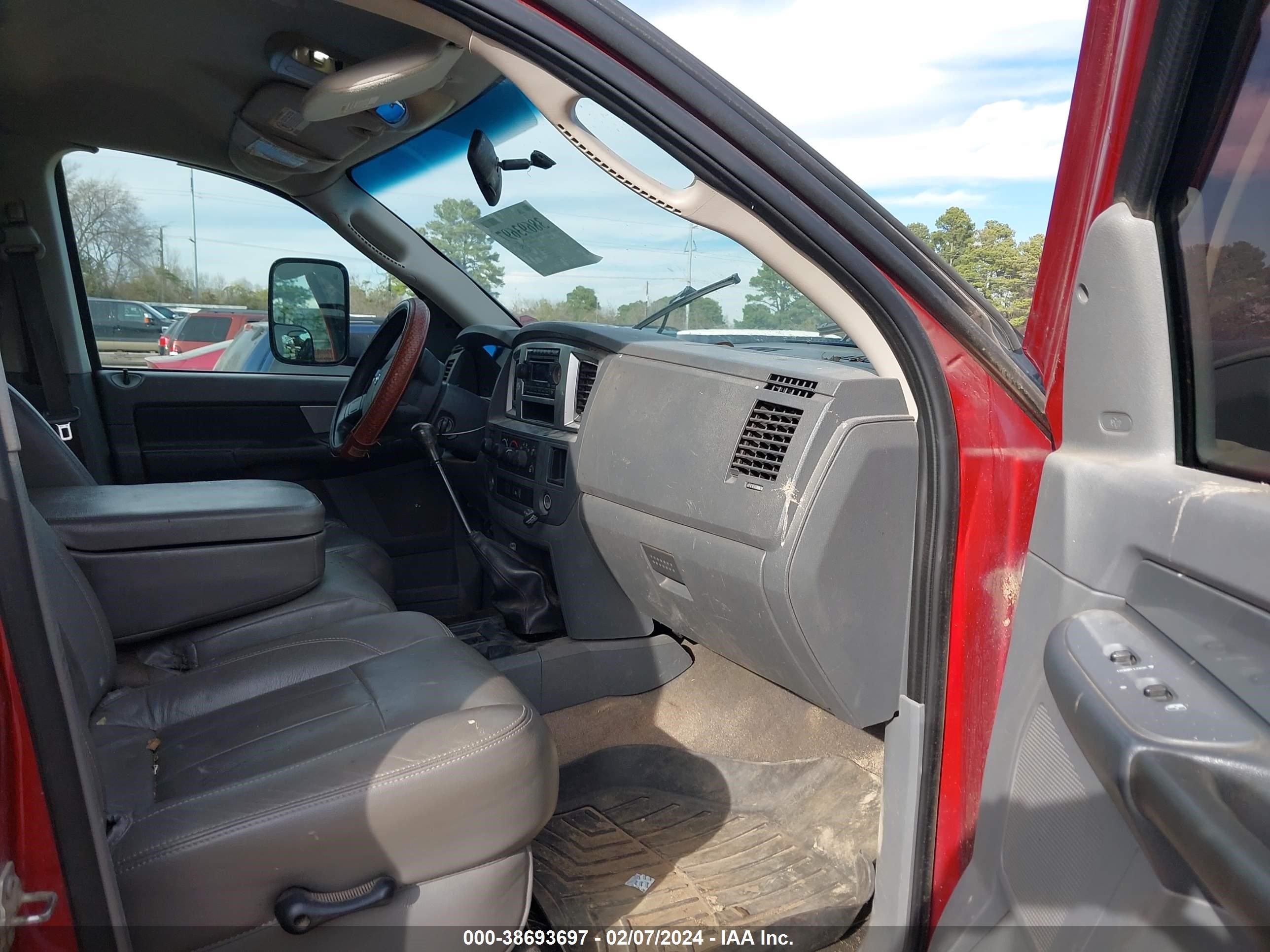 Photo 4 VIN: 3D7MX48A58G210415 - DODGE RAM 