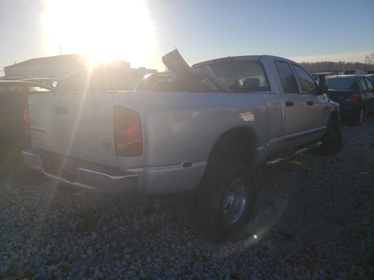 Photo 2 VIN: 3D7MX48A67G791048 - DODGE RAM 