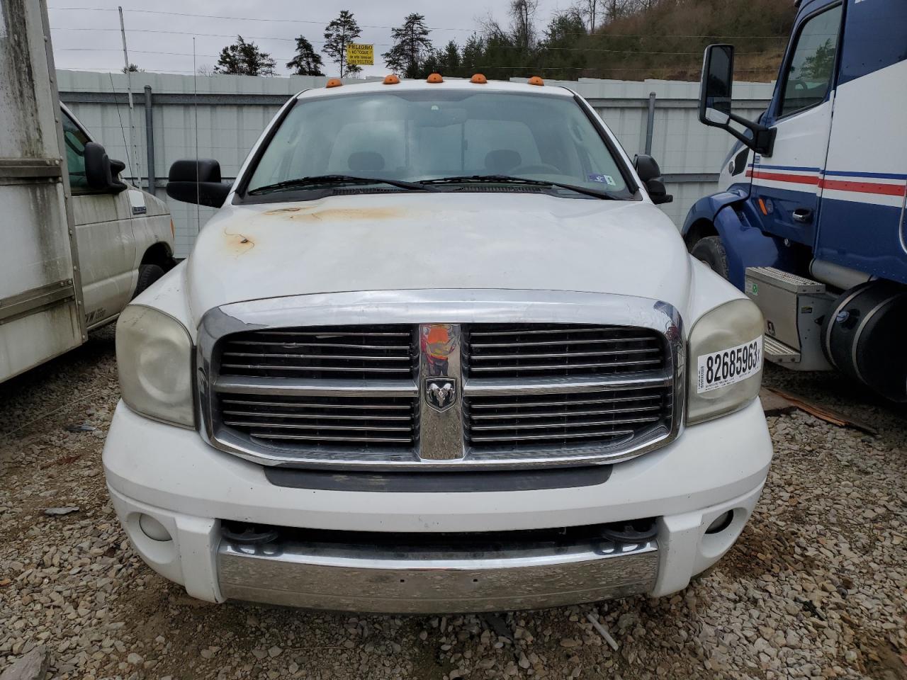 Photo 4 VIN: 3D7MX48A77G794539 - DODGE RAM 