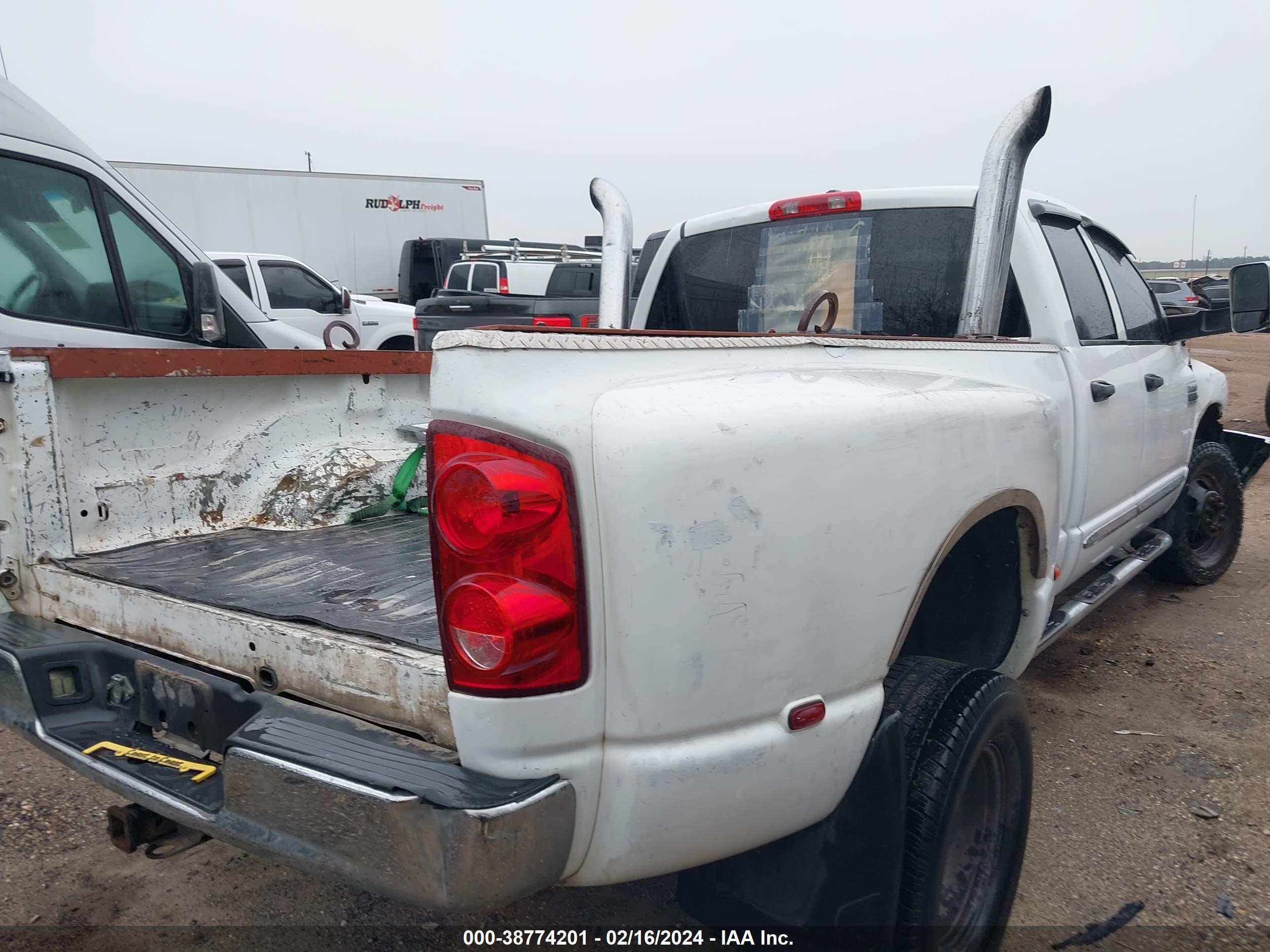 Photo 3 VIN: 3D7MX48AX7G784149 - DODGE RAM 