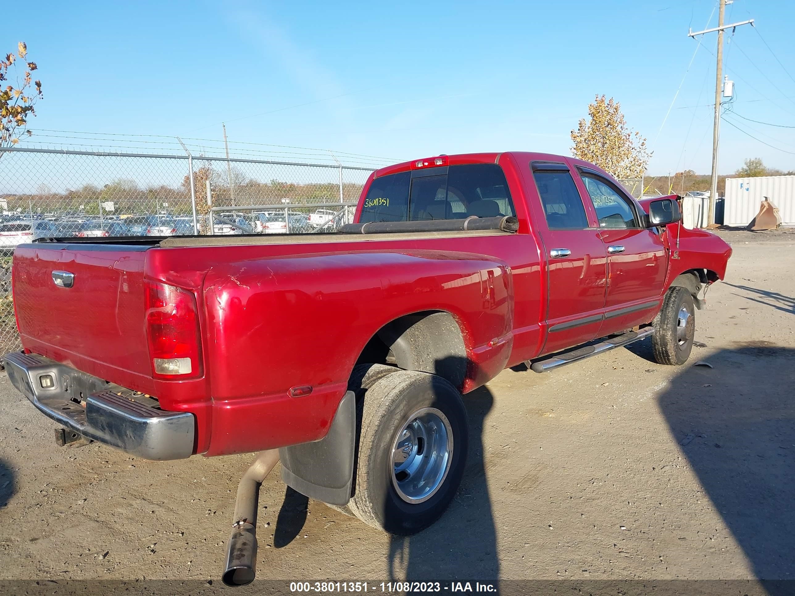 Photo 3 VIN: 3D7MX48C06G250271 - DODGE RAM 