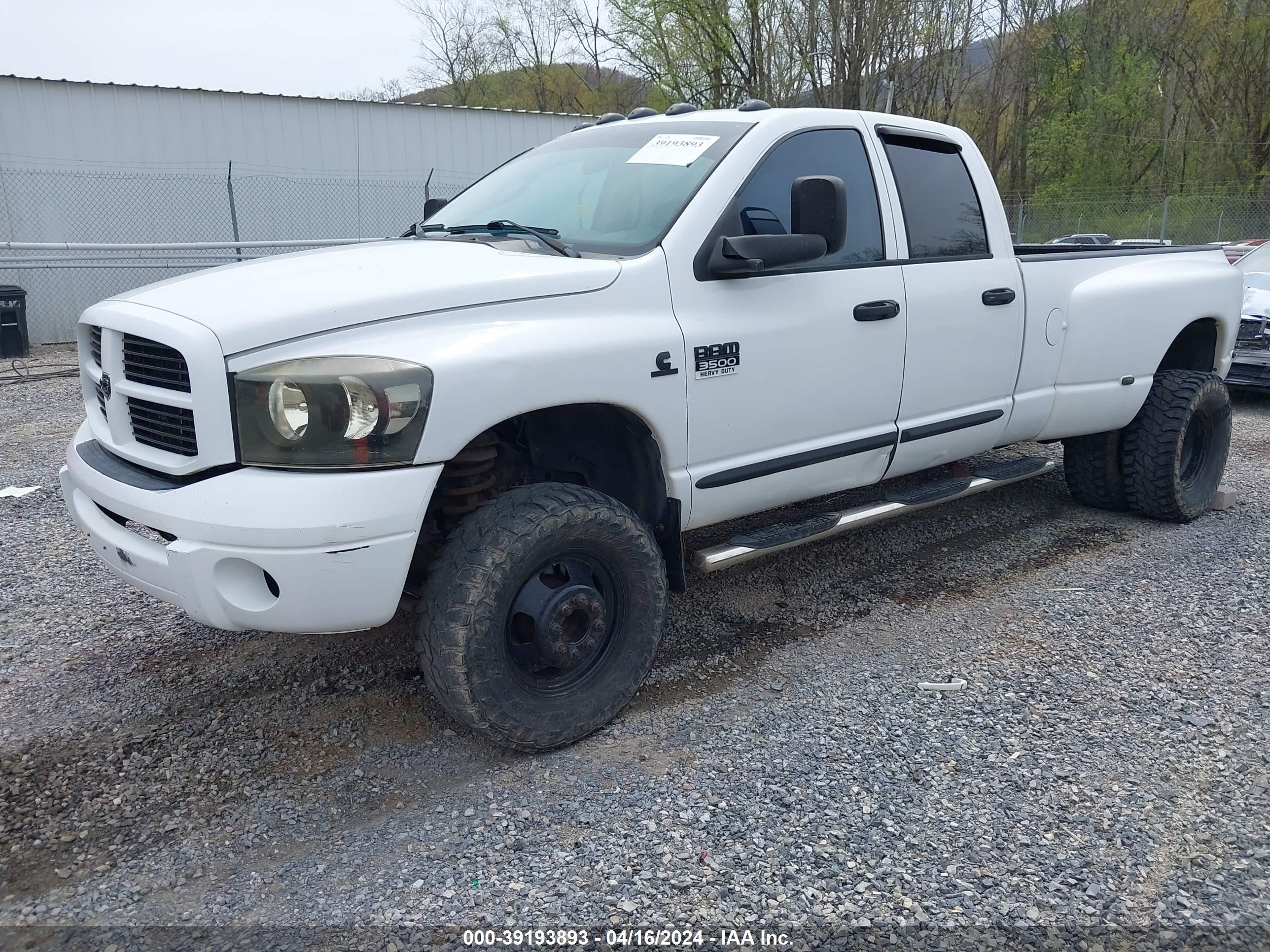 Photo 1 VIN: 3D7MX48C07G701135 - DODGE RAM 