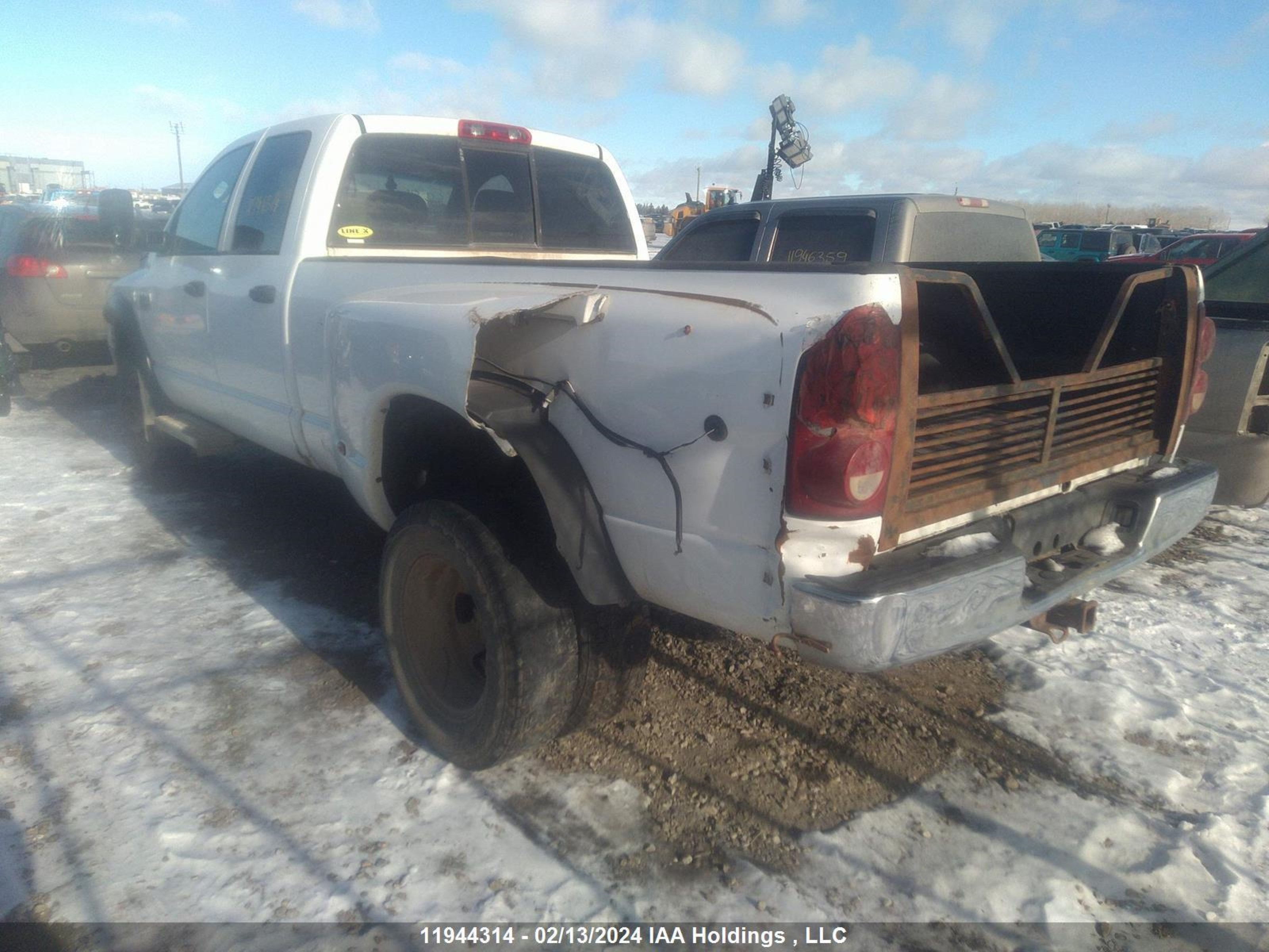 Photo 2 VIN: 3D7MX48C67G711541 - DODGE RAM 