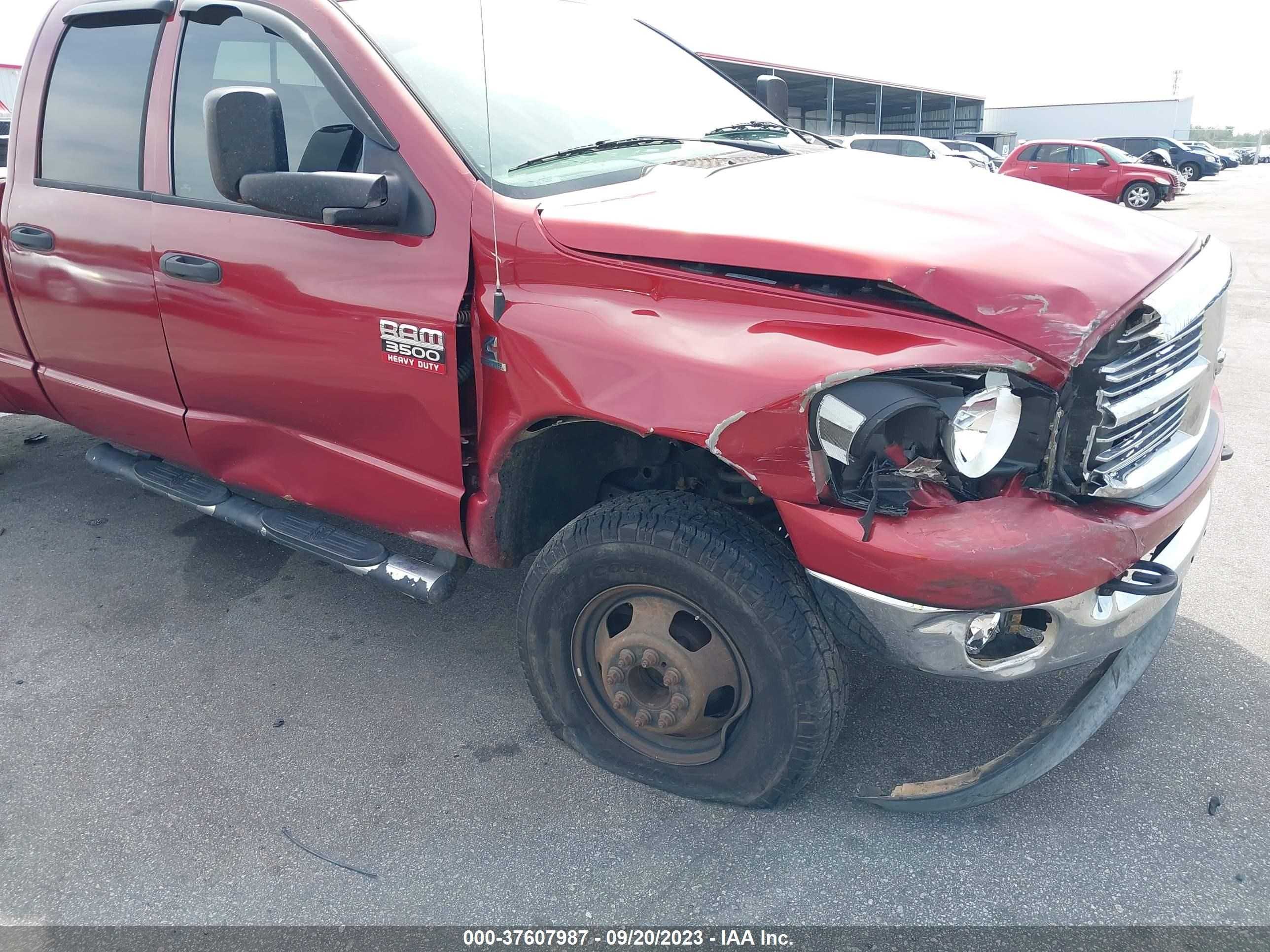 Photo 11 VIN: 3D7MX48LX9G547228 - DODGE RAM 