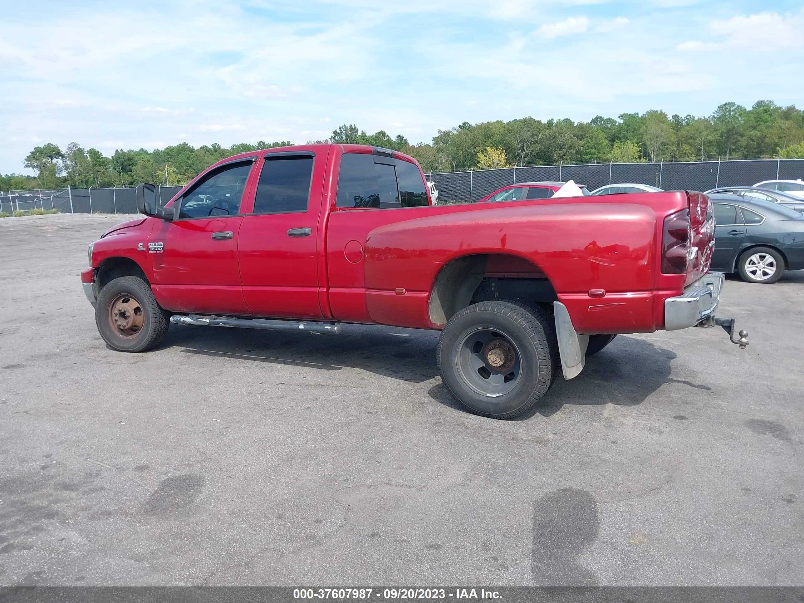 Photo 2 VIN: 3D7MX48LX9G547228 - DODGE RAM 