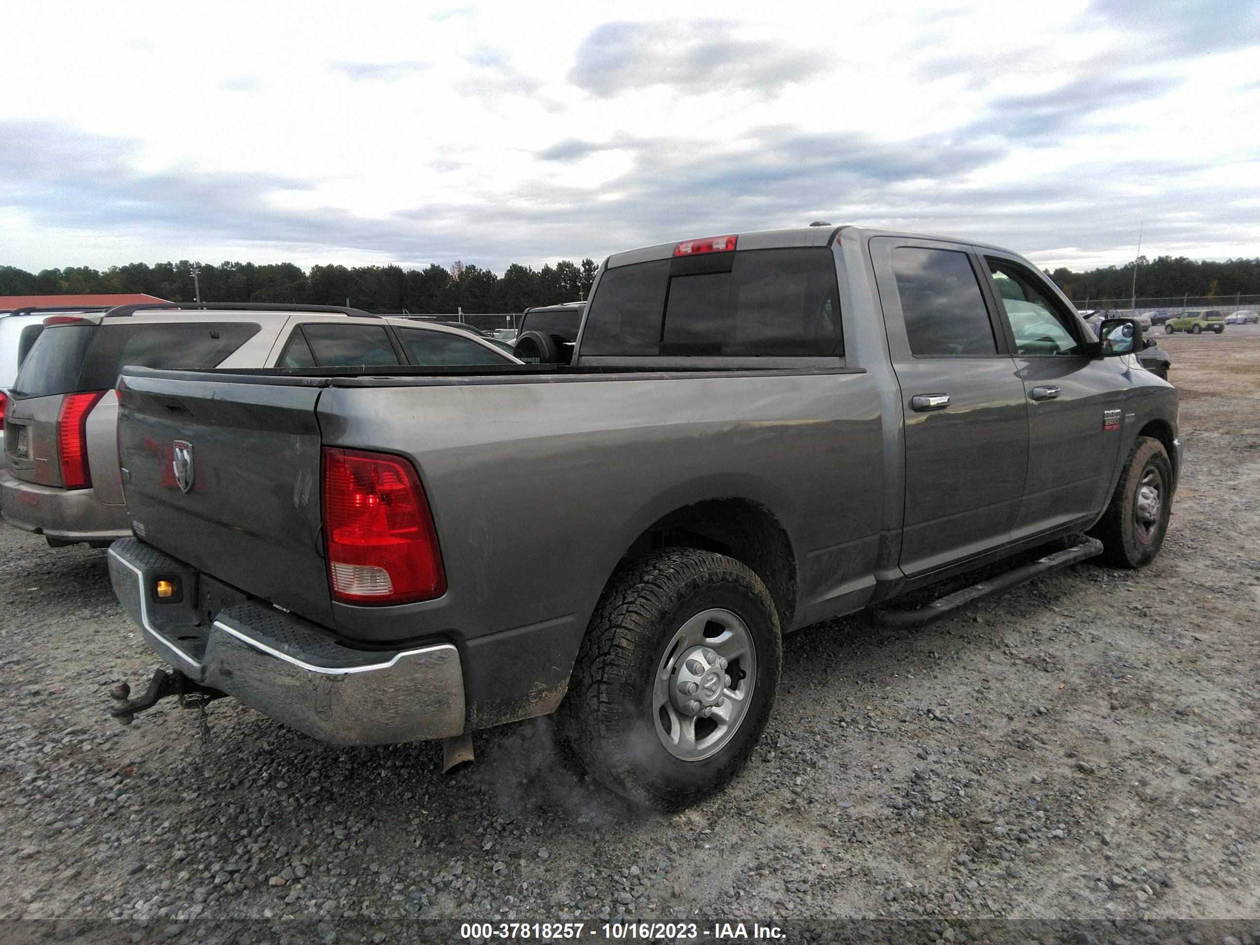 Photo 3 VIN: 3D7TP2CT2AG186427 - DODGE RAM 