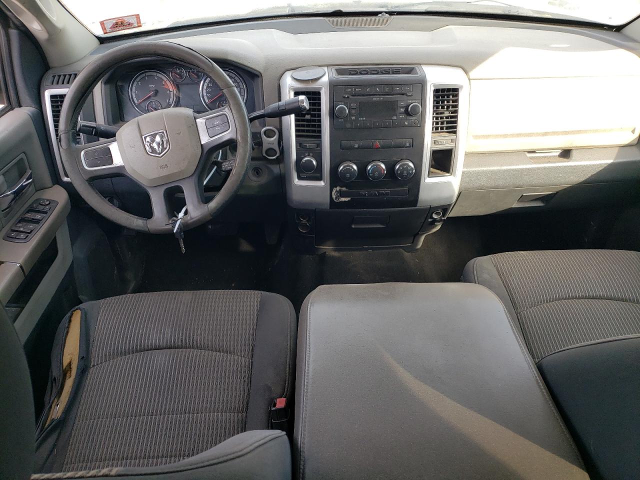 Photo 7 VIN: 3D7TT2CT4AG126001 - DODGE RAM 