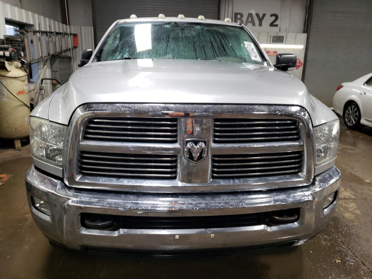 Photo 4 VIN: 3D7TT2CT7AG100251 - DODGE RAM 