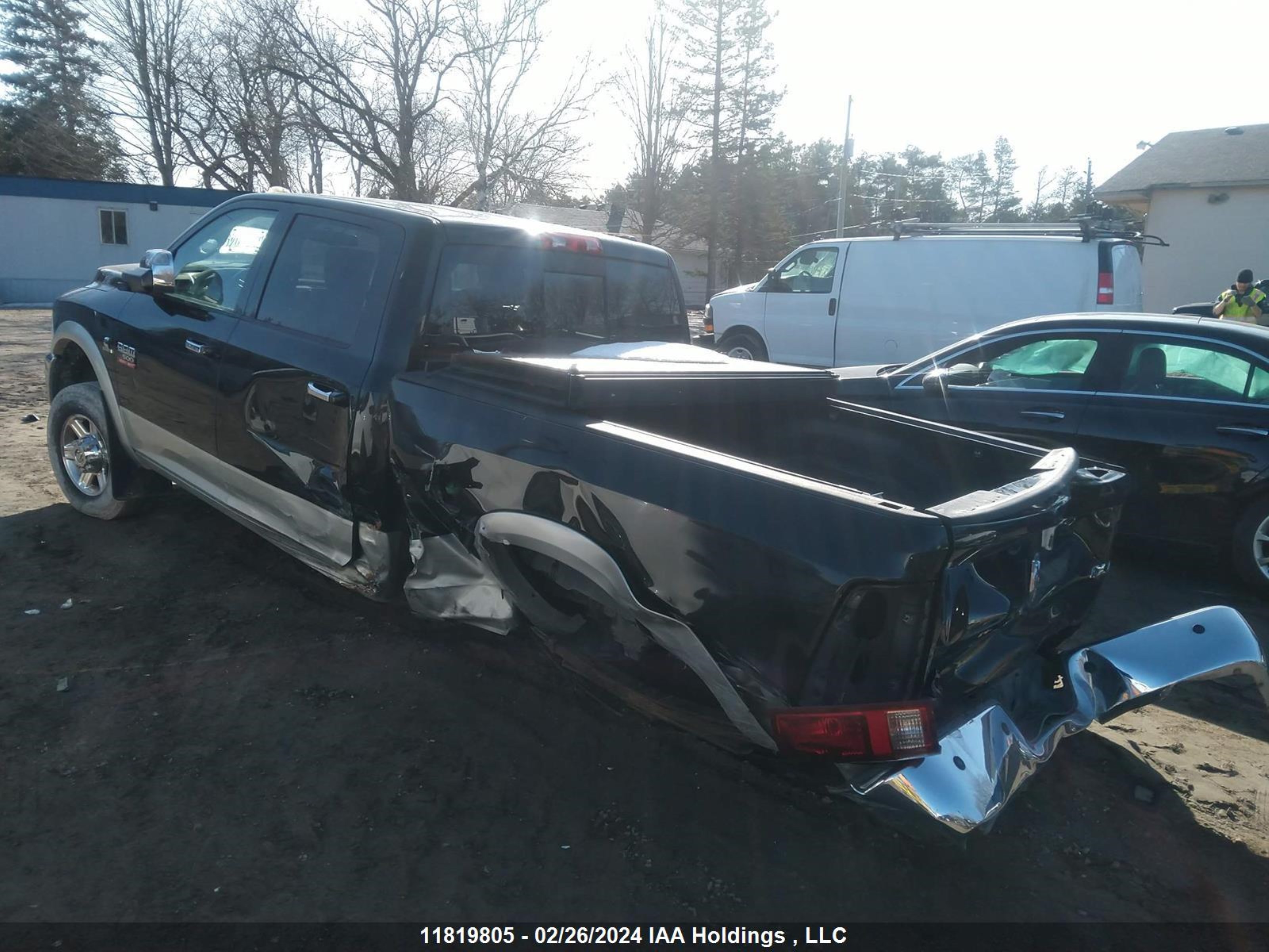 Photo 2 VIN: 3D7UT2CL0AG130289 - DODGE RAM 