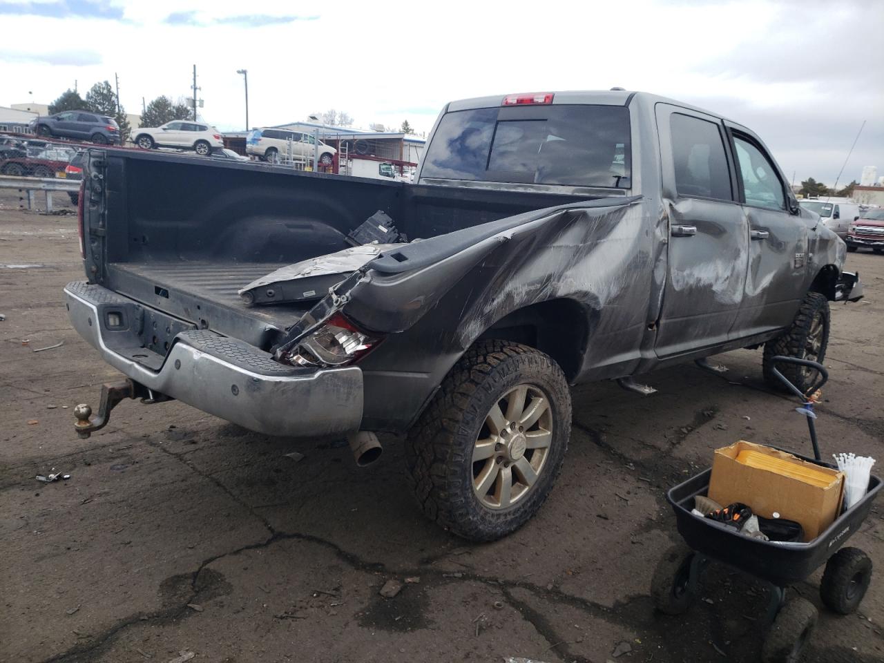 Photo 2 VIN: 3D7UT2CL2BG619701 - DODGE RAM 