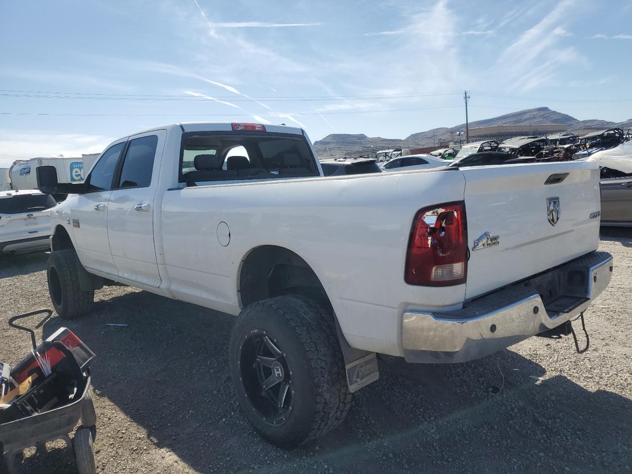 Photo 1 VIN: 3D7UT2CL3AG128651 - DODGE RAM 