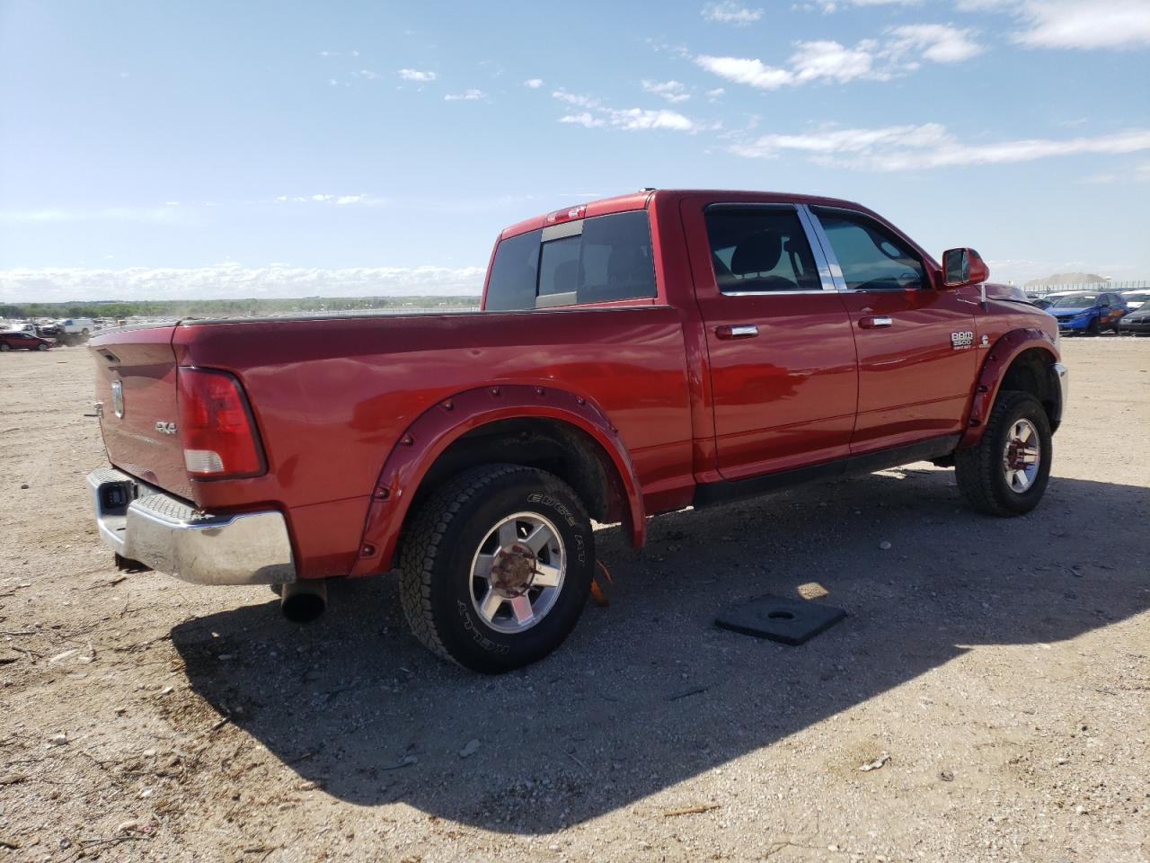 Photo 2 VIN: 3D7UT2CL4AG116749 - DODGE RAM 