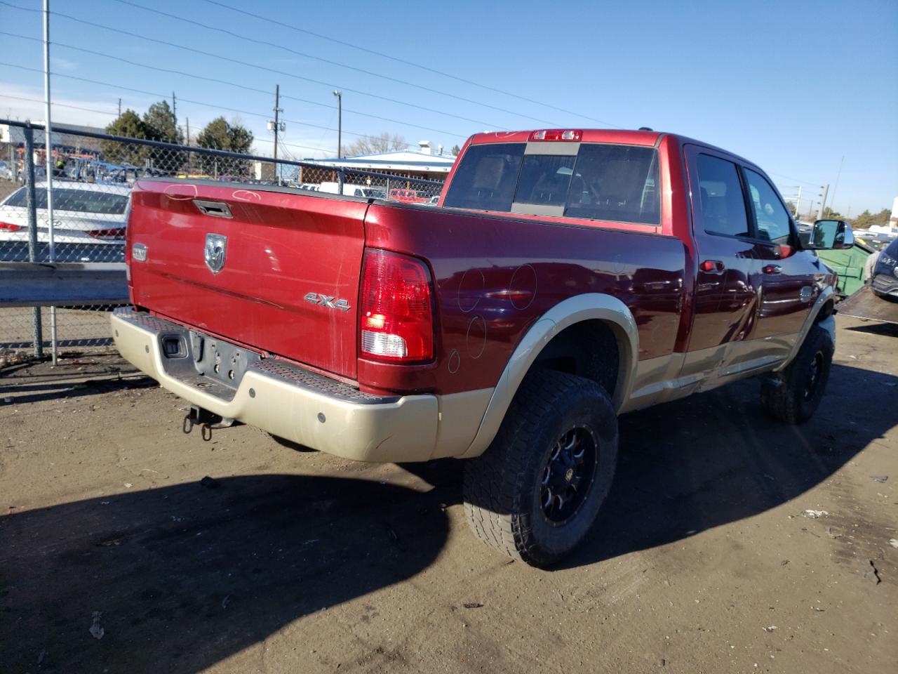 Photo 2 VIN: 3D7UT2CL4BG567469 - DODGE RAM 