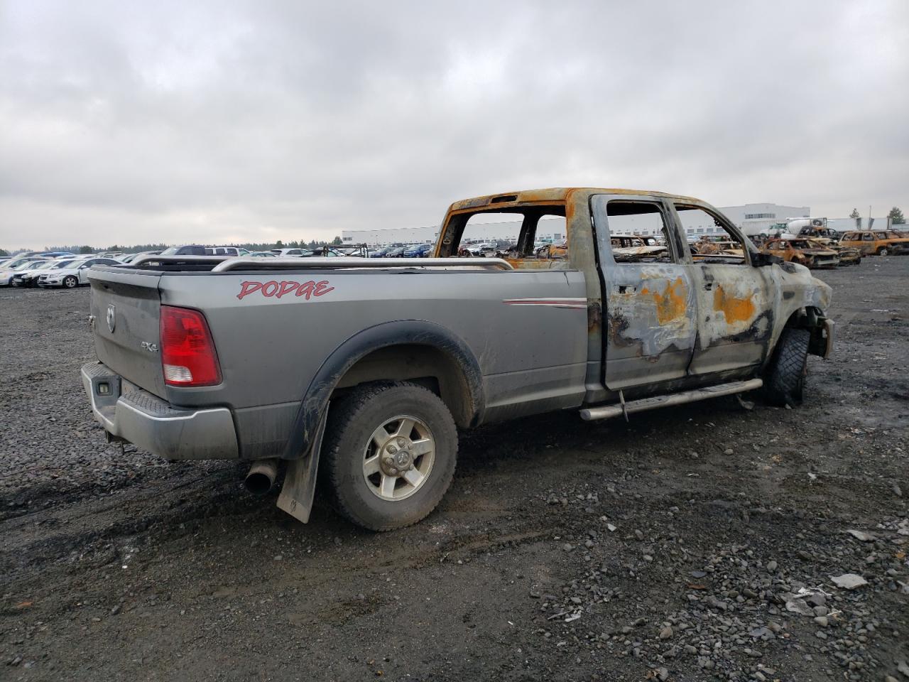 Photo 2 VIN: 3D7UT2CL8AG116463 - DODGE RAM 